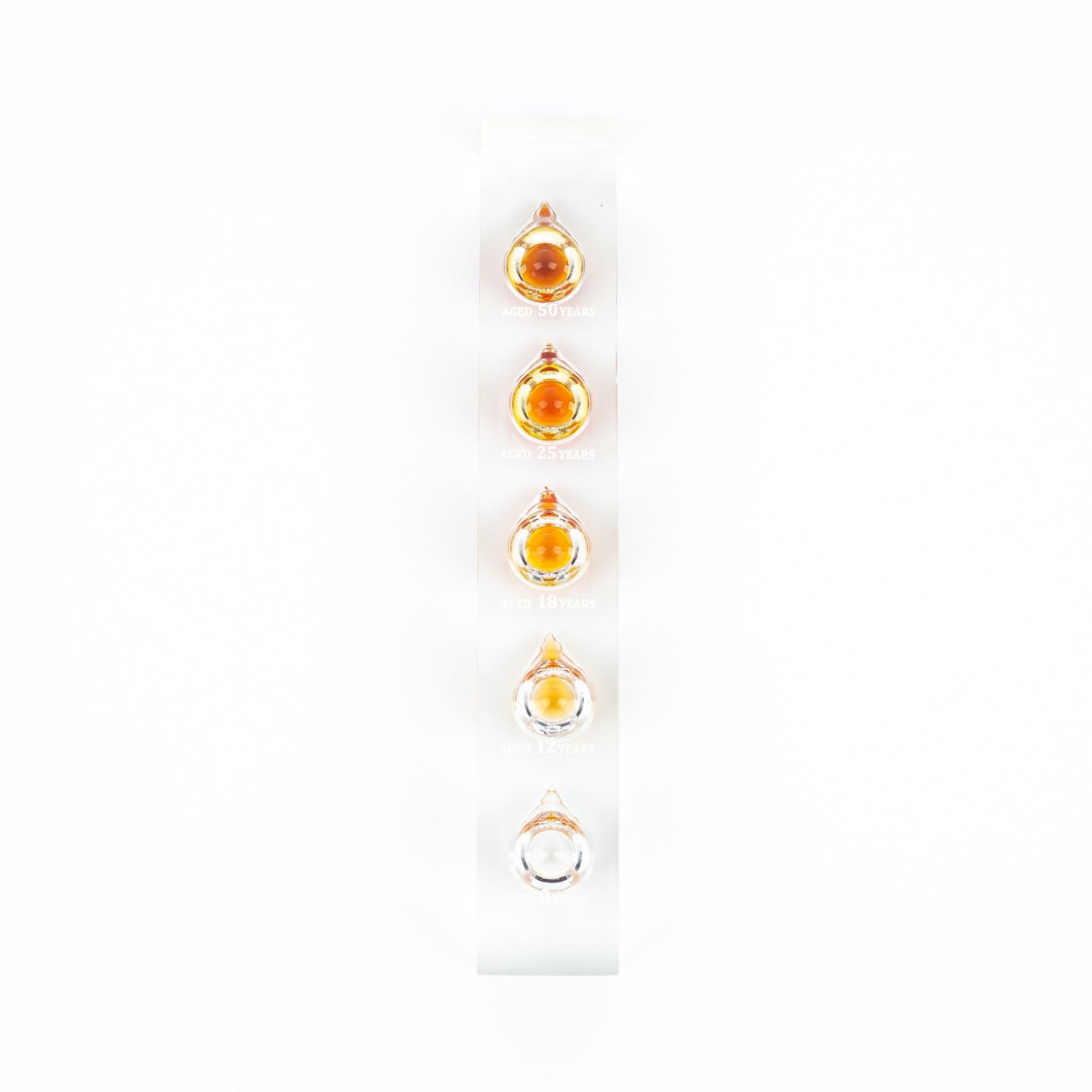 山崎 展示摆件 含50 25 18 12 0年酒液