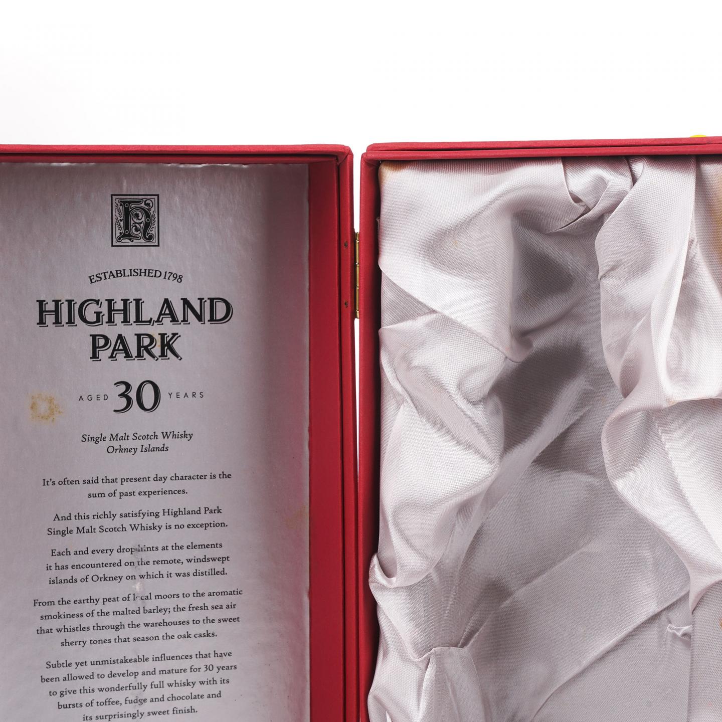 Highland Park 高原骑士 30年 红盒