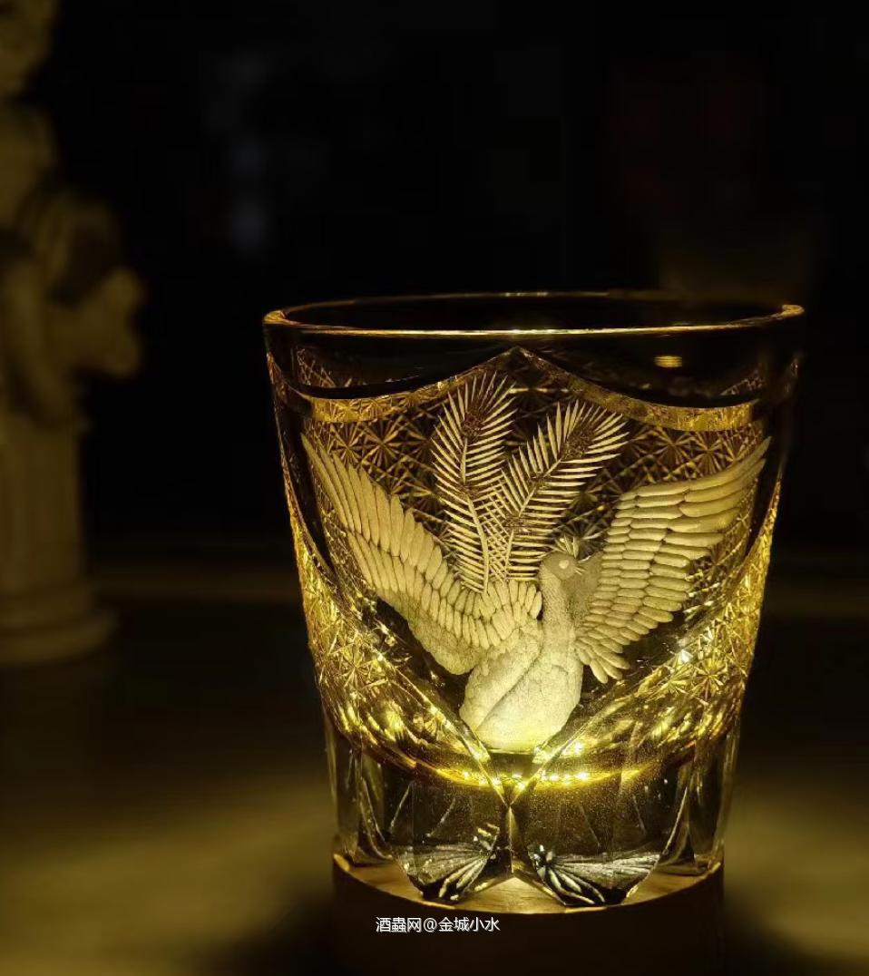好酒配好杯