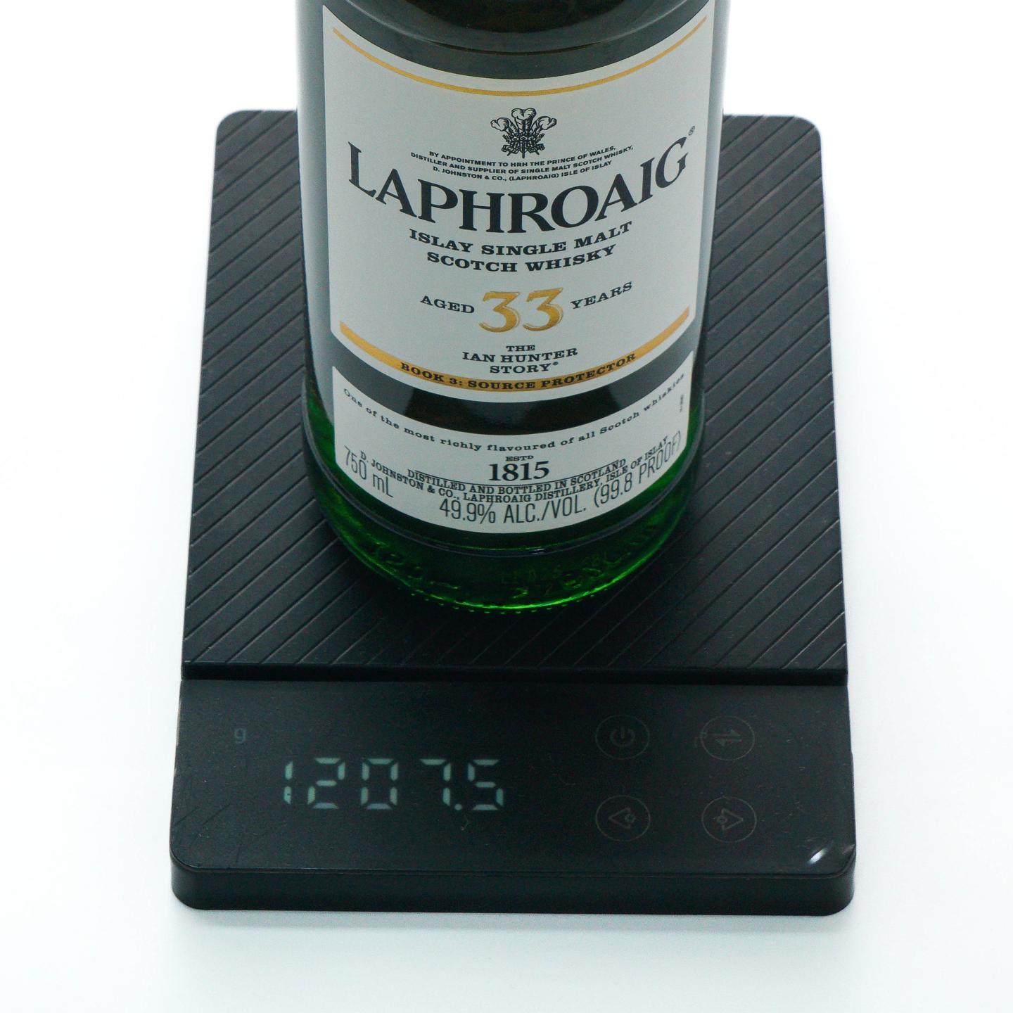 Laphroaig 拉弗格 33年 Ian Hunter Book 3 750ml