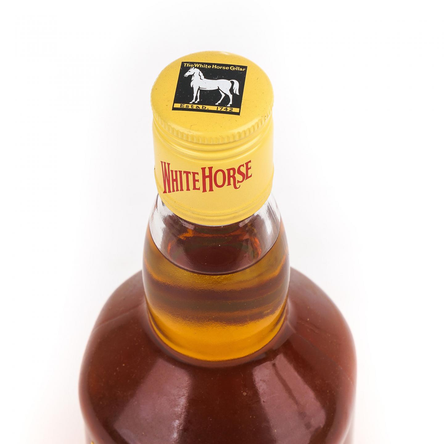 White Horse 白马 无年份/8年 Fine Old 调和 700ml/750ml 2瓶组