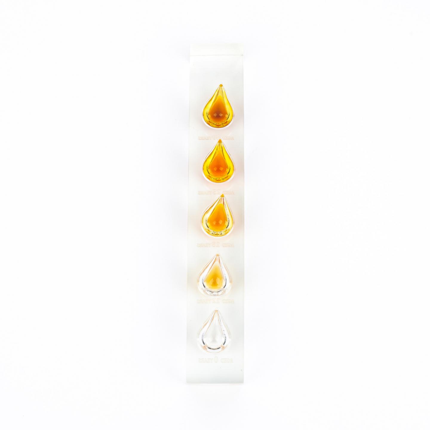 山崎 威士忌摆件 含50 25 18 12 0年酒液