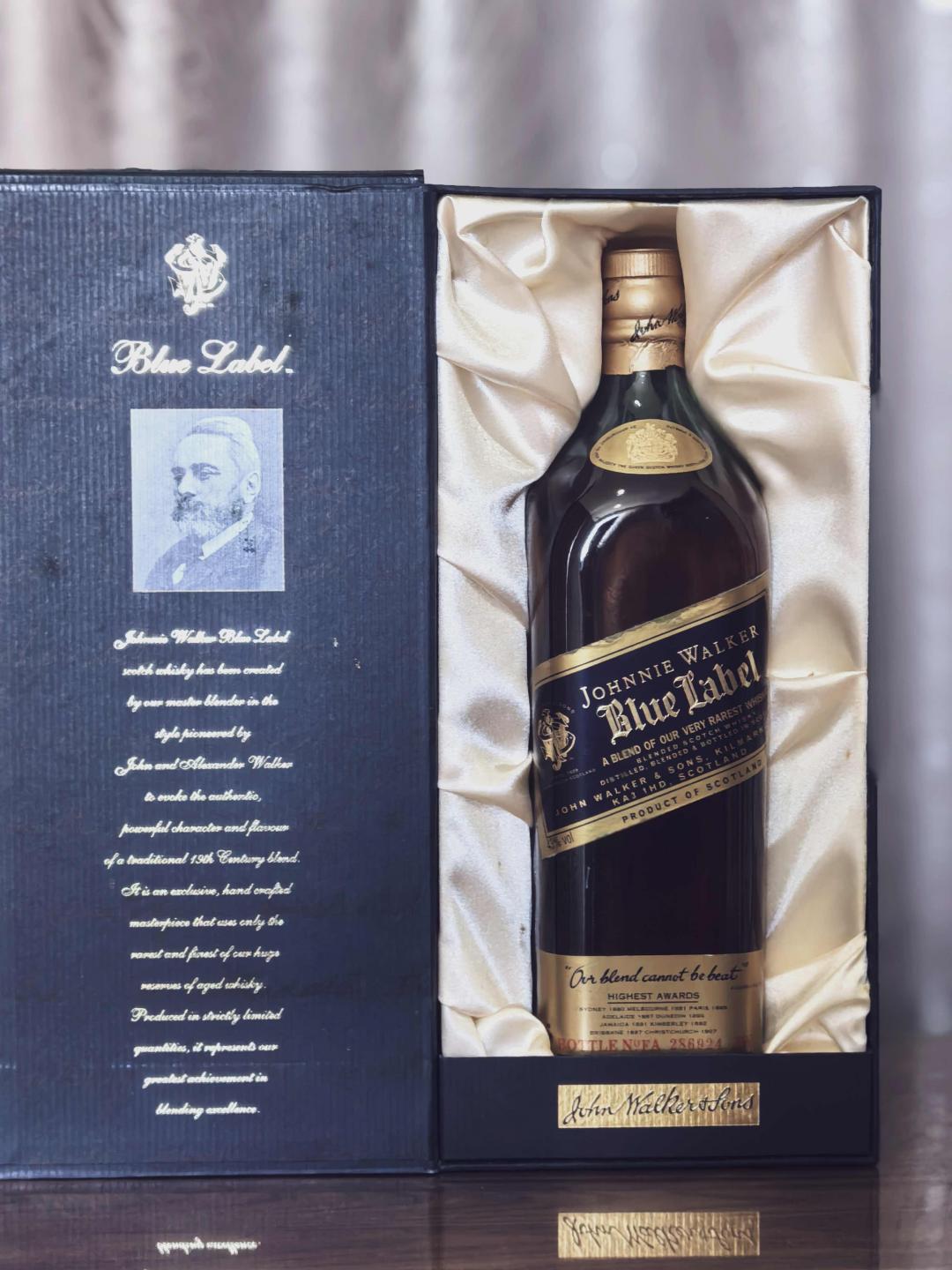 Johnnie walker 尊尼获加蓝方珍藏 Highest Awards版 1L