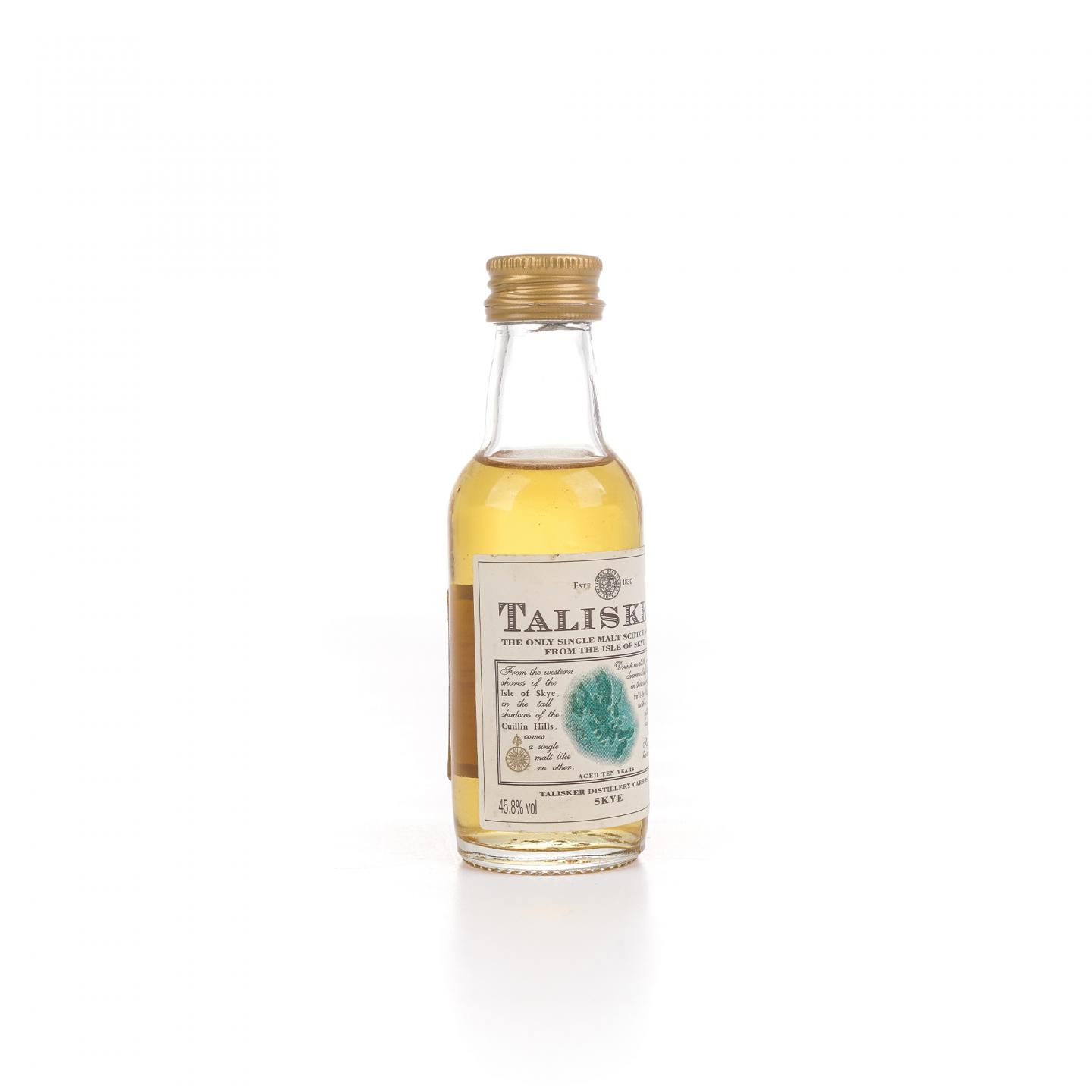 Johnnie Walker 尊尼获加 黑方 12年 700ml+泰斯卡酒版50ml