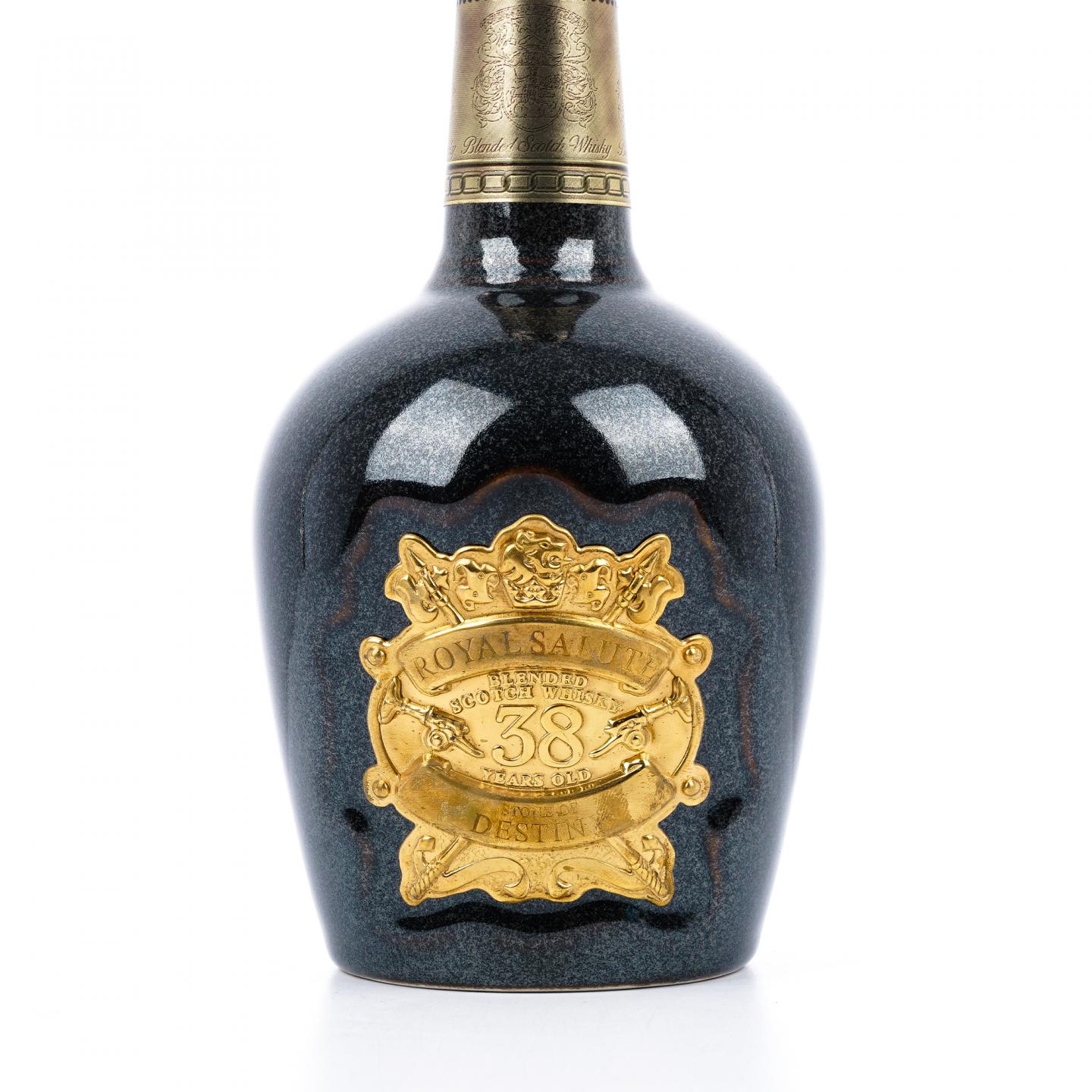 Royal Salute 皇家礼炮 38年 2012 命运之石 500ml