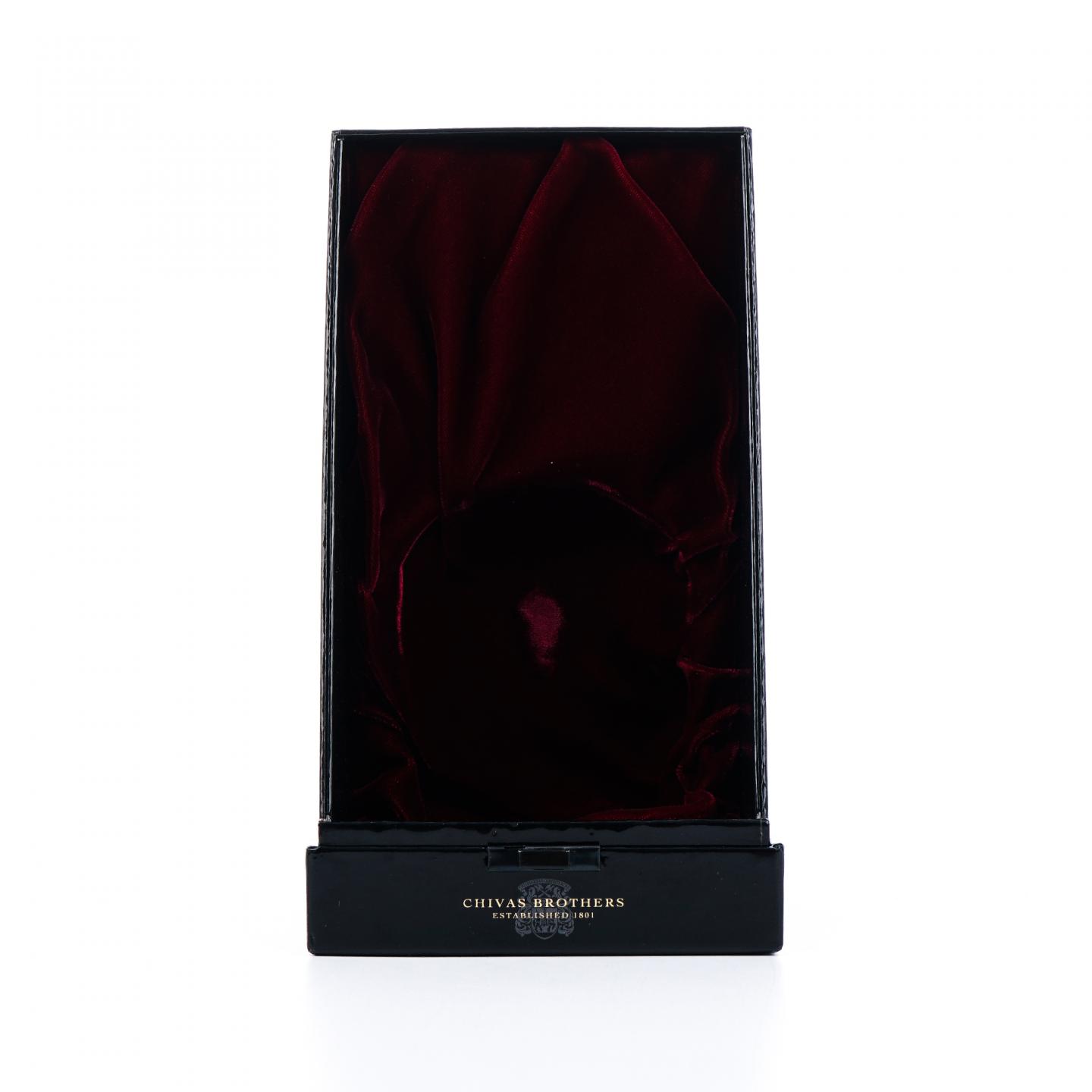 Royal Salute 皇家礼炮 38年 2012 命运之石 500ml