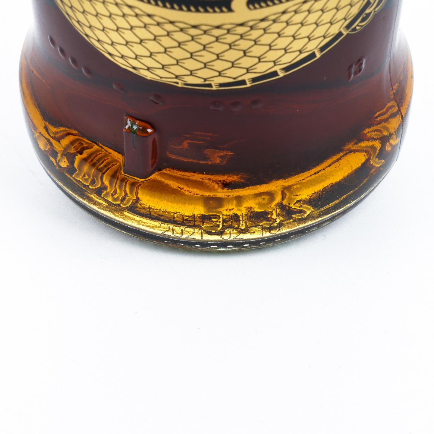 Bowmore 波摩 38年 2021 中国神话守护者系列 玄武