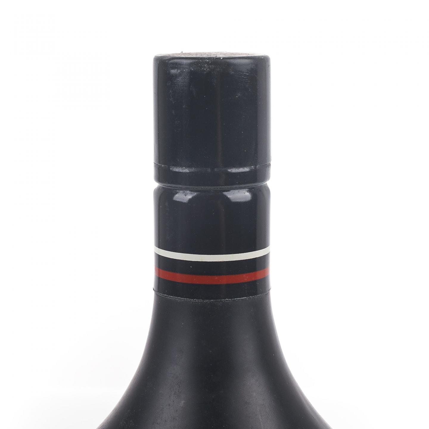 White Horse 白马 12年 1980s 黑瓷瓶 750ml