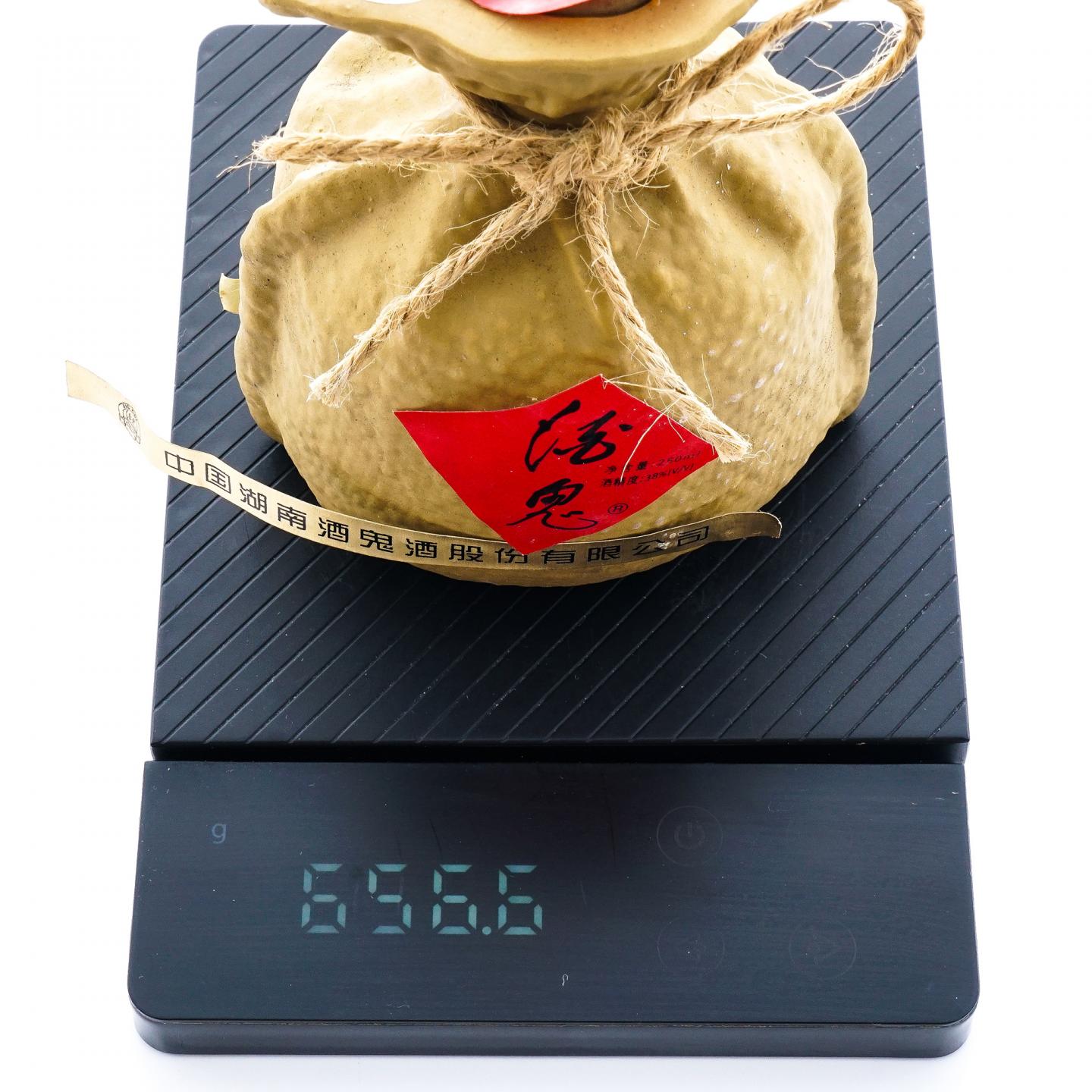 湖南酒鬼酒·无上妙品 250ml 38% Vol.