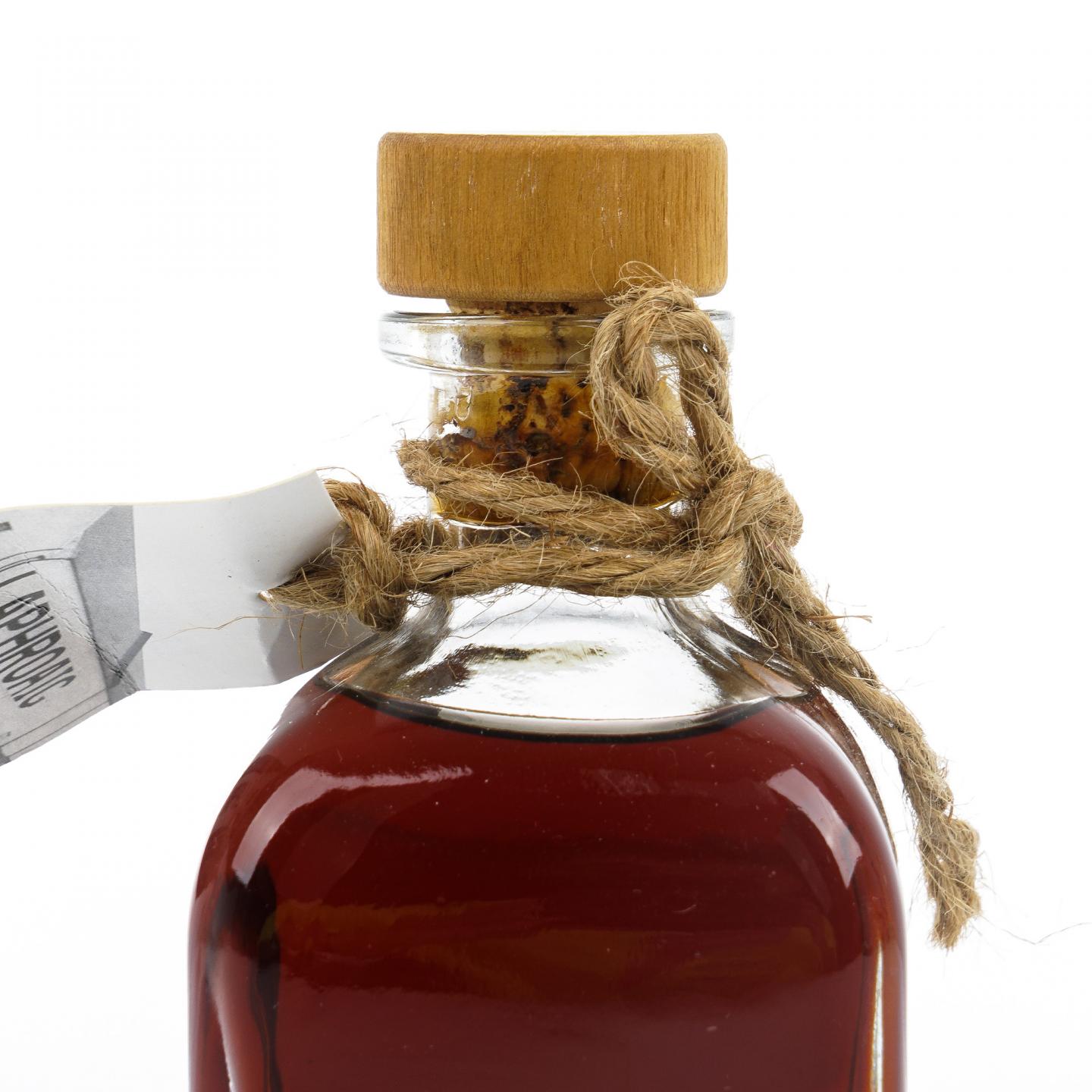 【中样】Laphroaig 拉弗格 2004-2019 手工装瓶 250ml