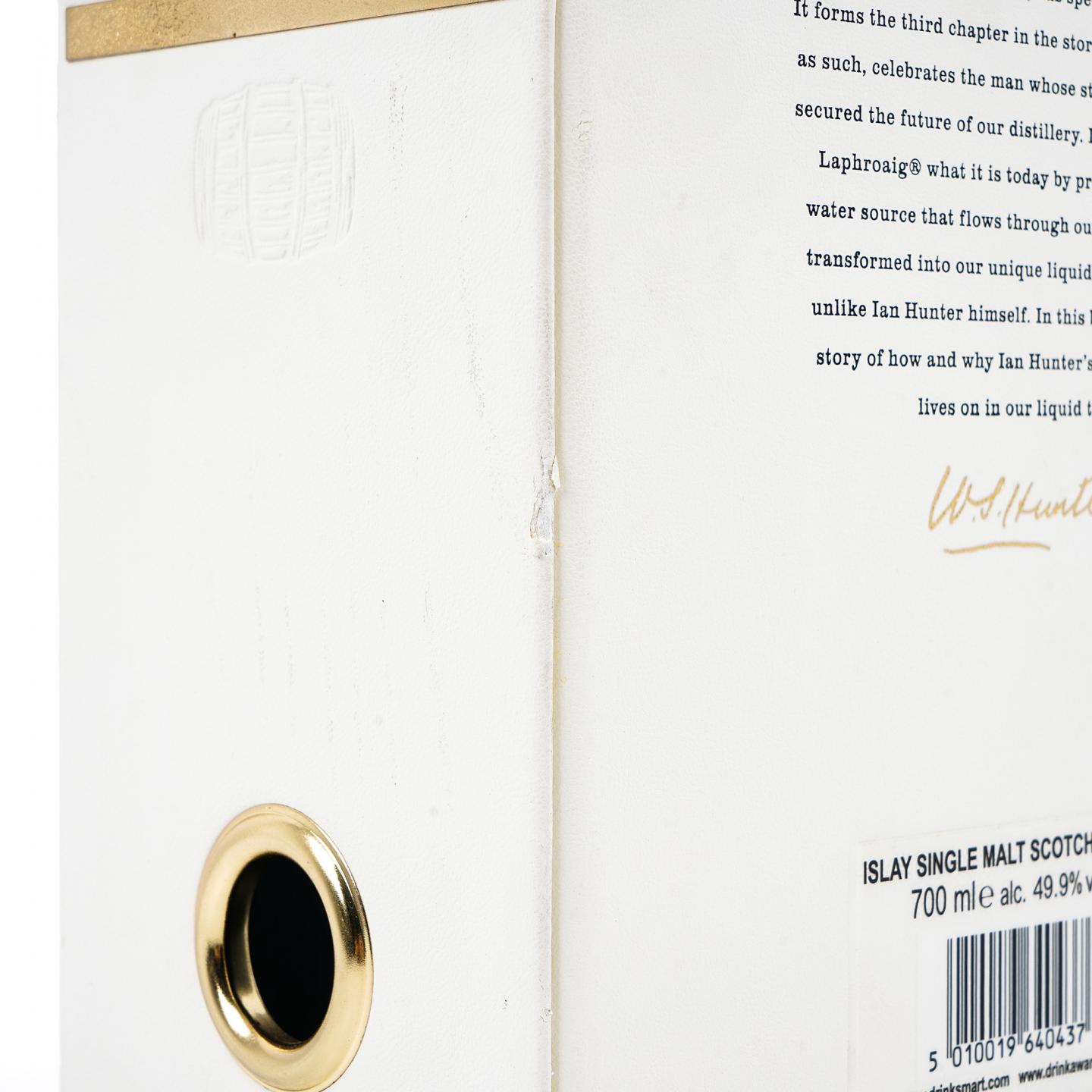 Laphroaig 拉弗格 33年 Ian Hunter Book 3