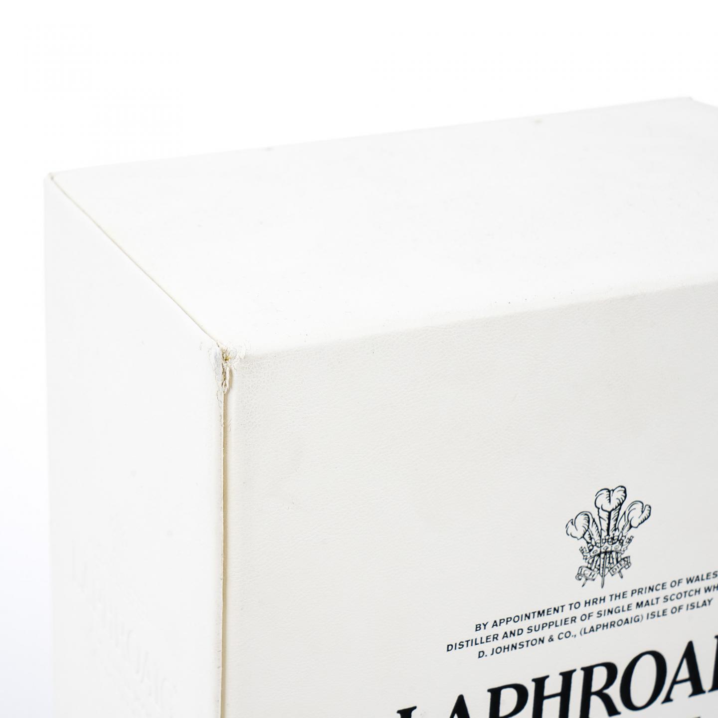 Laphroaig 拉弗格 33年 Ian Hunter Book 3