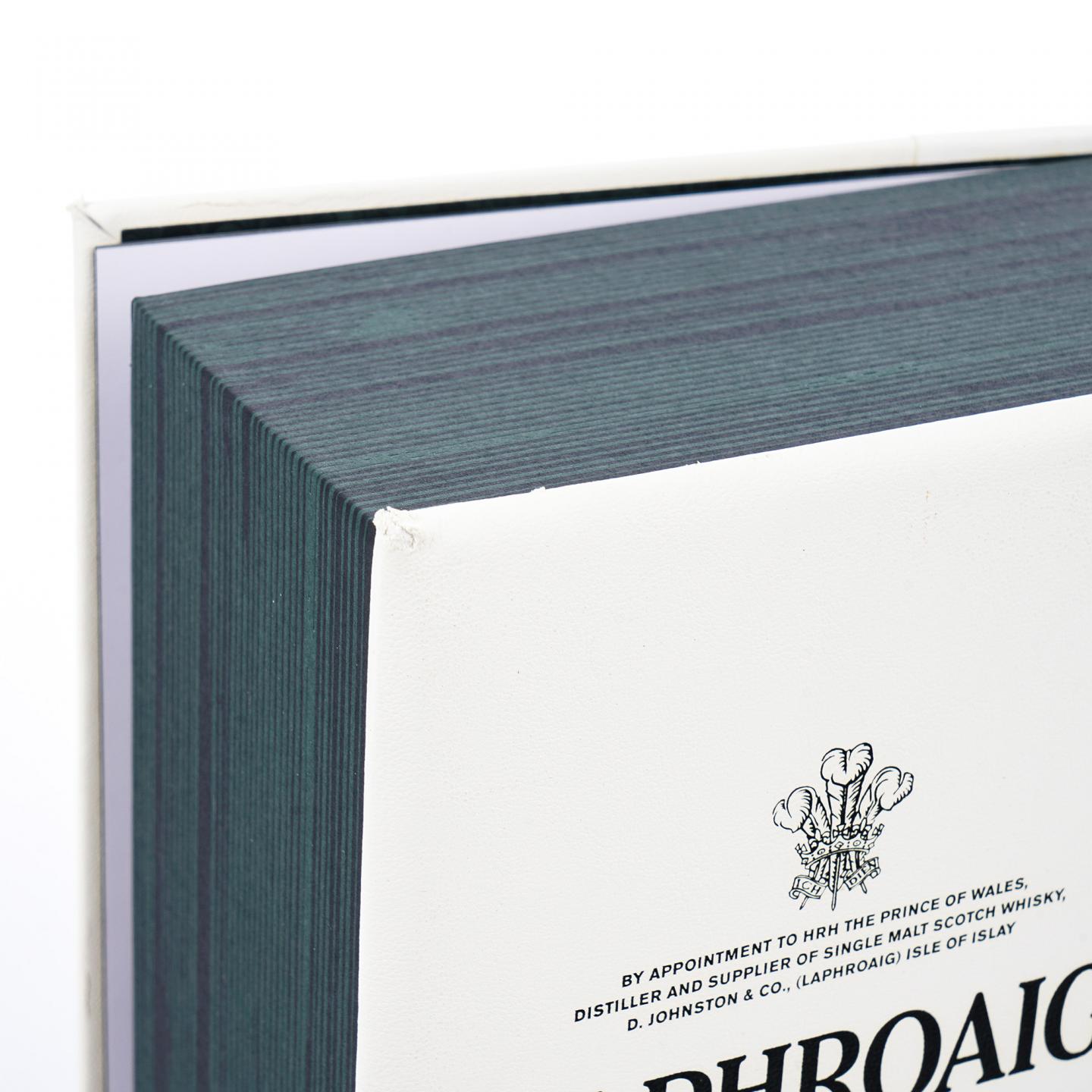 Laphroaig 拉弗格 33年 Ian Hunter Book 3