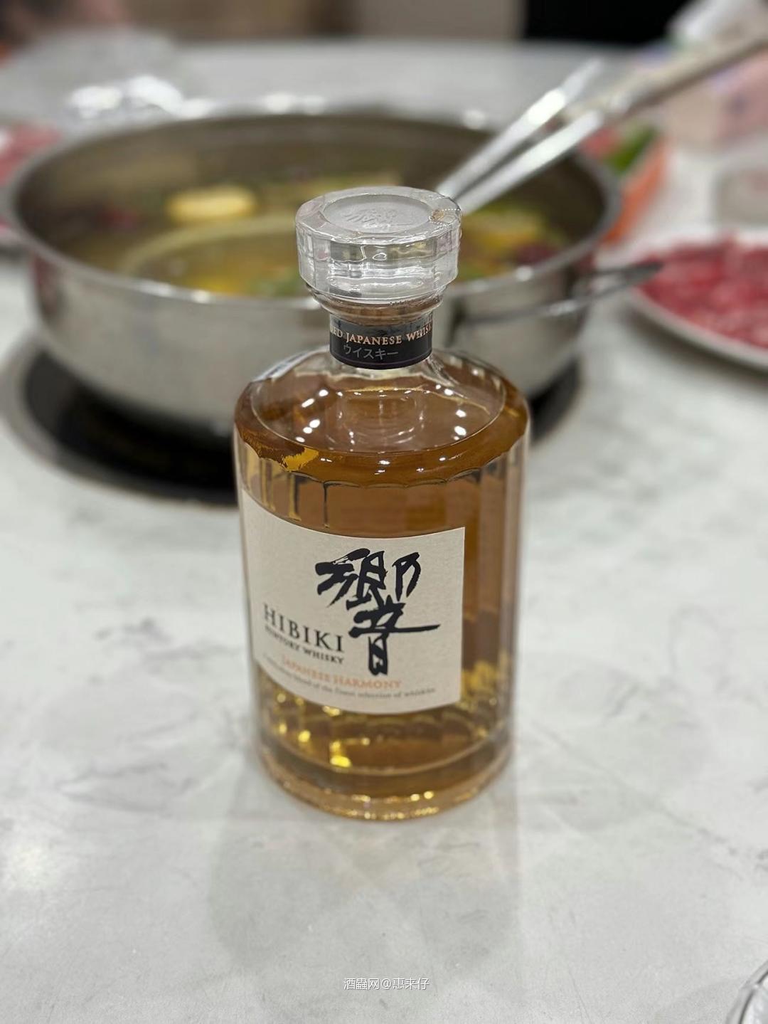 乡音威士忌颜值还是可以的