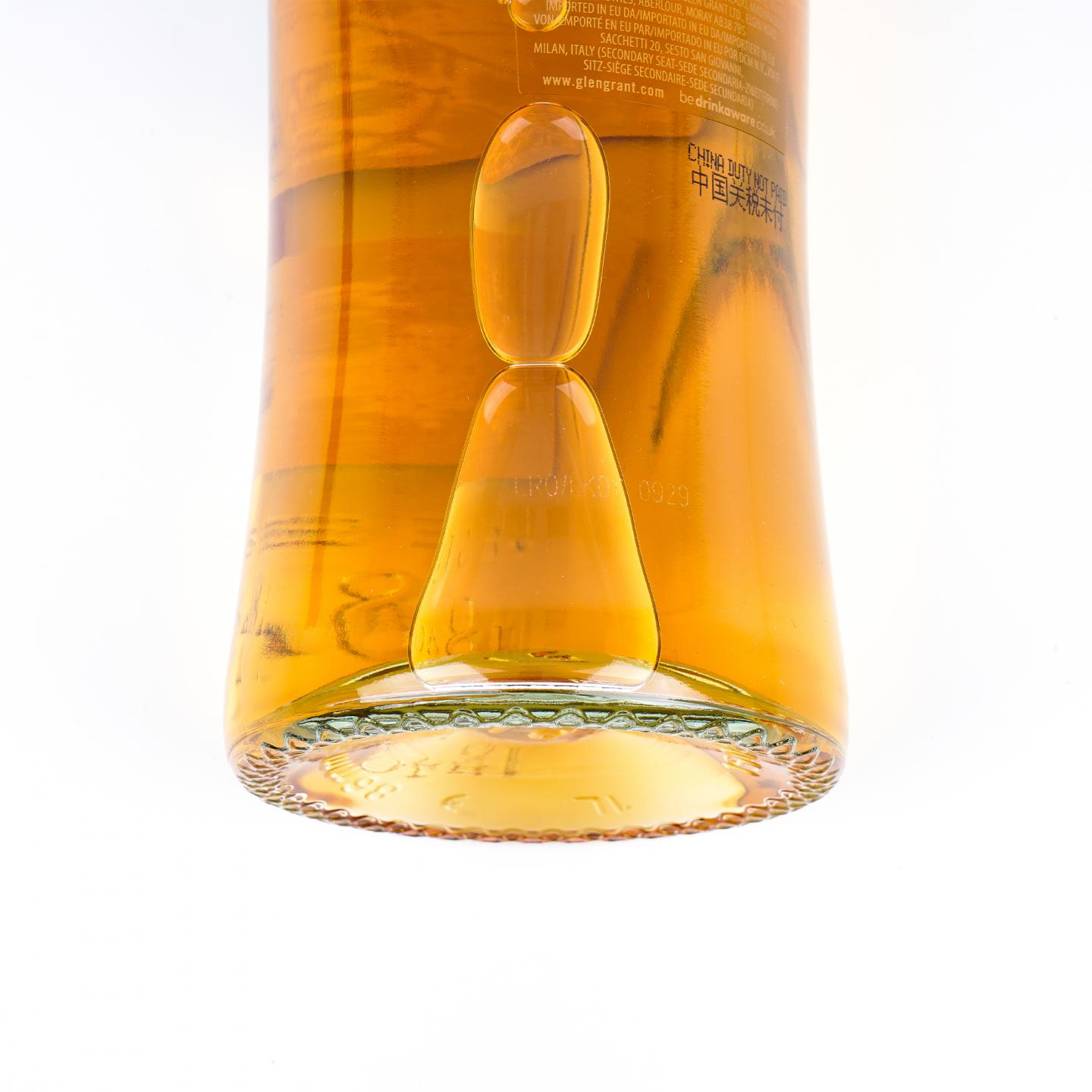 Glen Grant 格兰冠 18年 单一麦芽 1升装