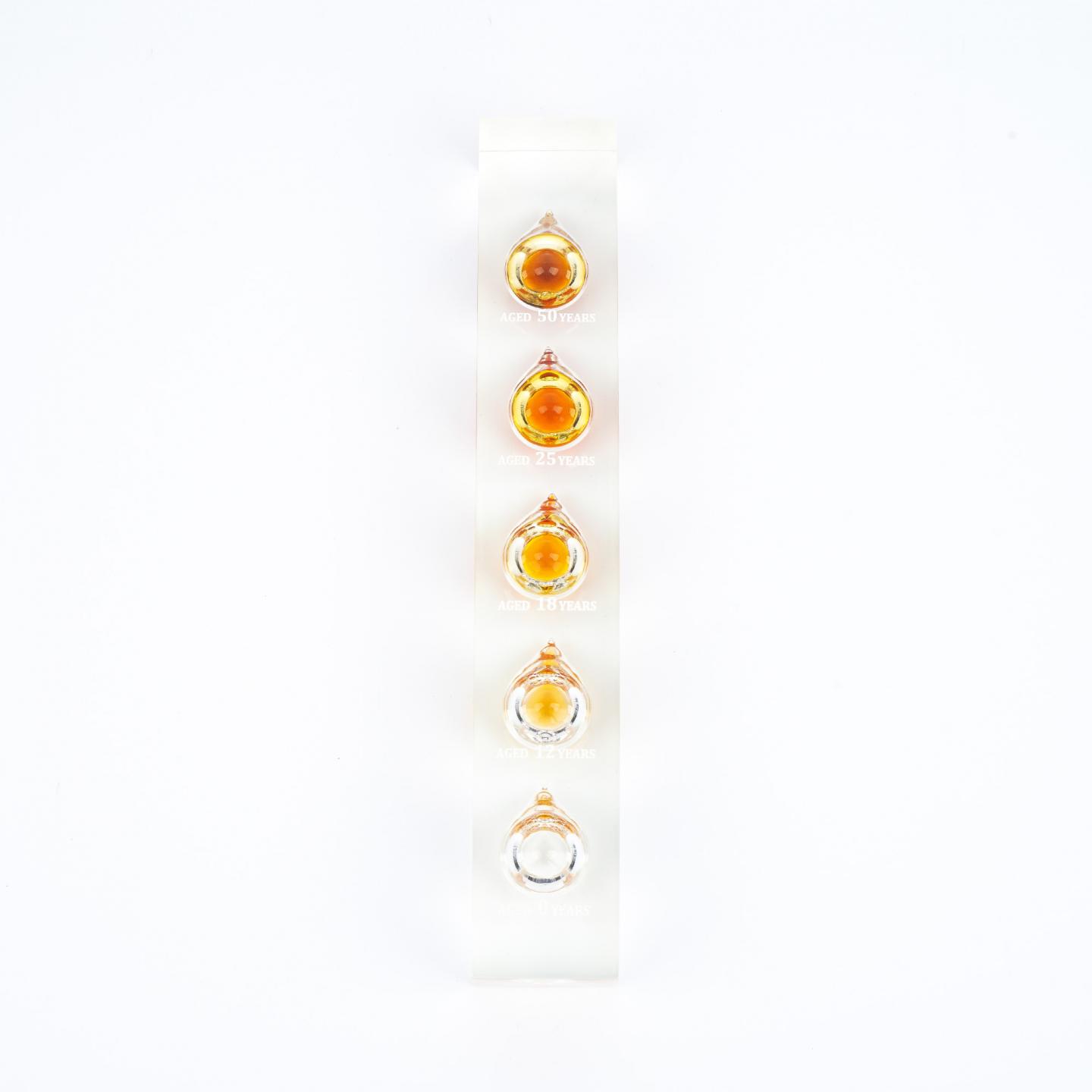 山崎 含50 25 18 12 0年酒液 展示摆件