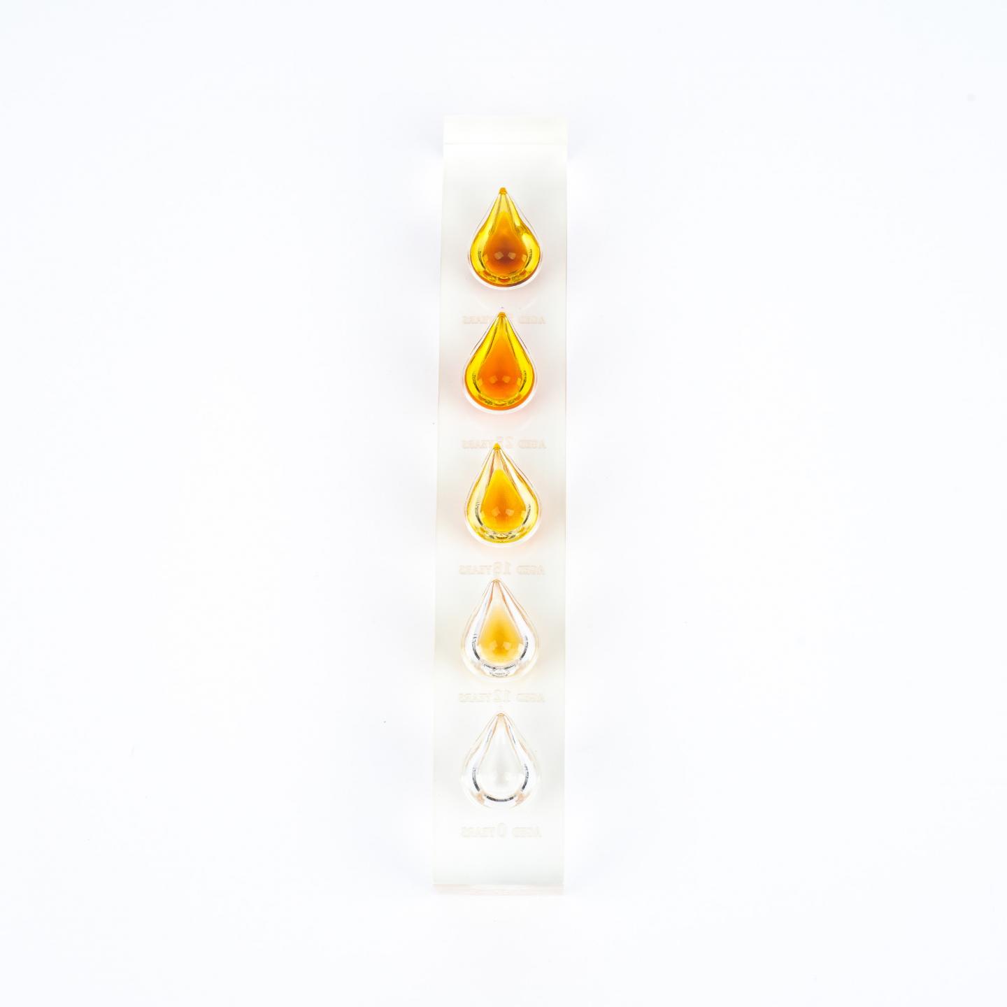 山崎 含50 25 18 12 0年酒液 展示摆件