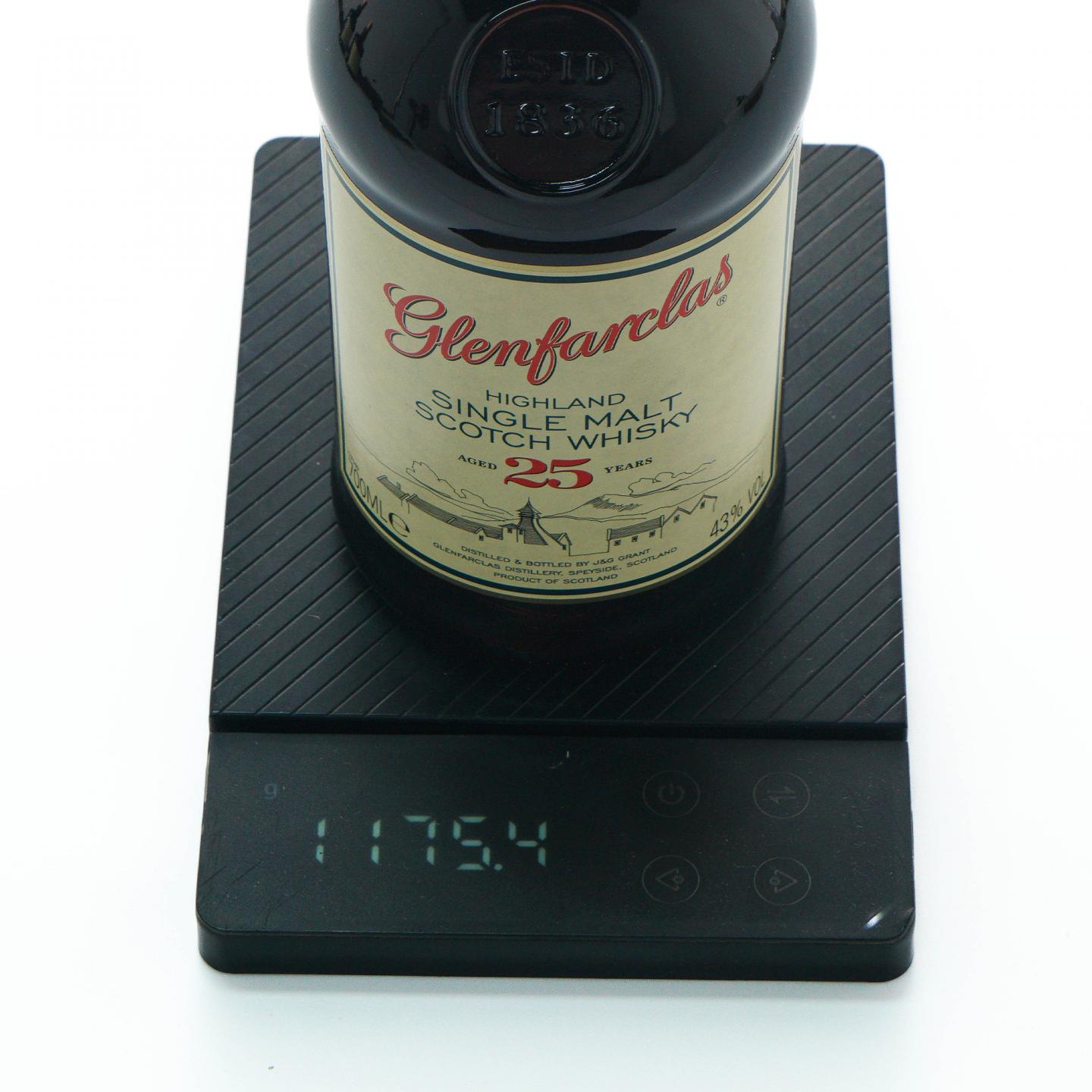 Glenfarclas 格兰花格 25年 43%Vol. 700ML