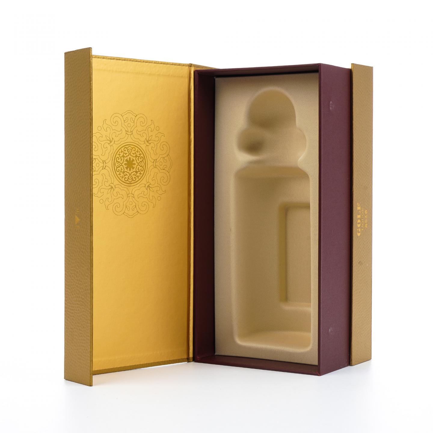 贵州茅台·2024年 高尔夫酒