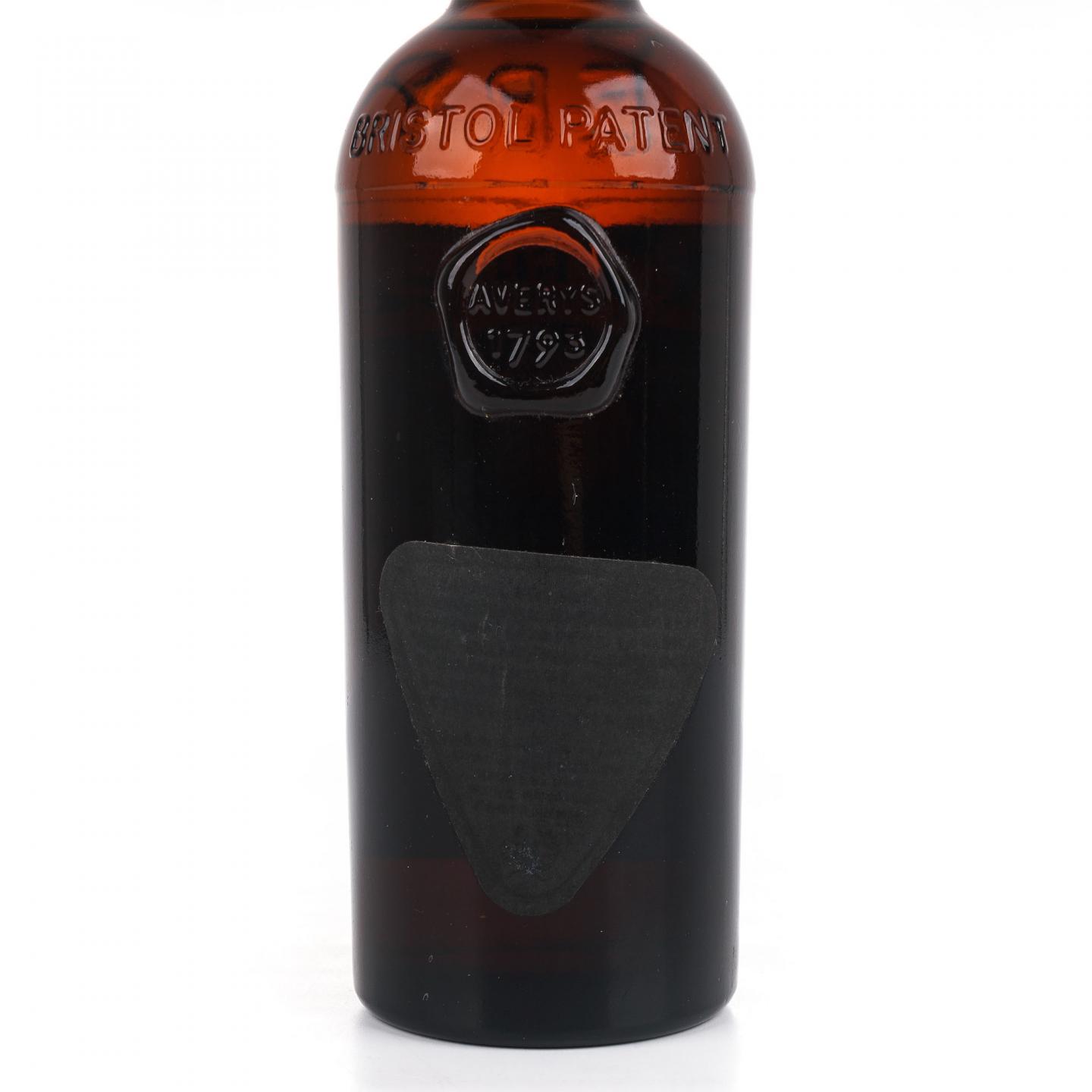 伊丽莎白女王 Averys 调和 De Luxe 750ml