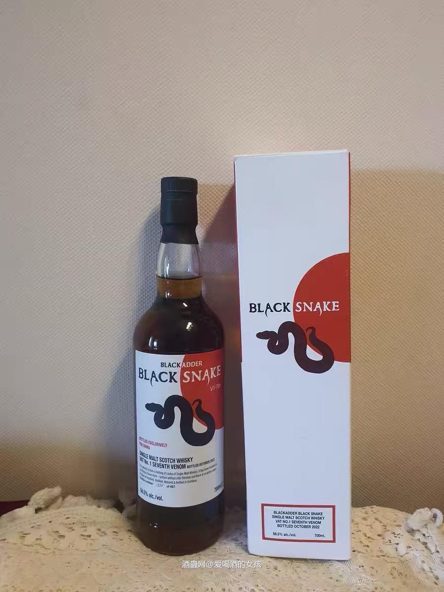 这个酒款看起来挺不错