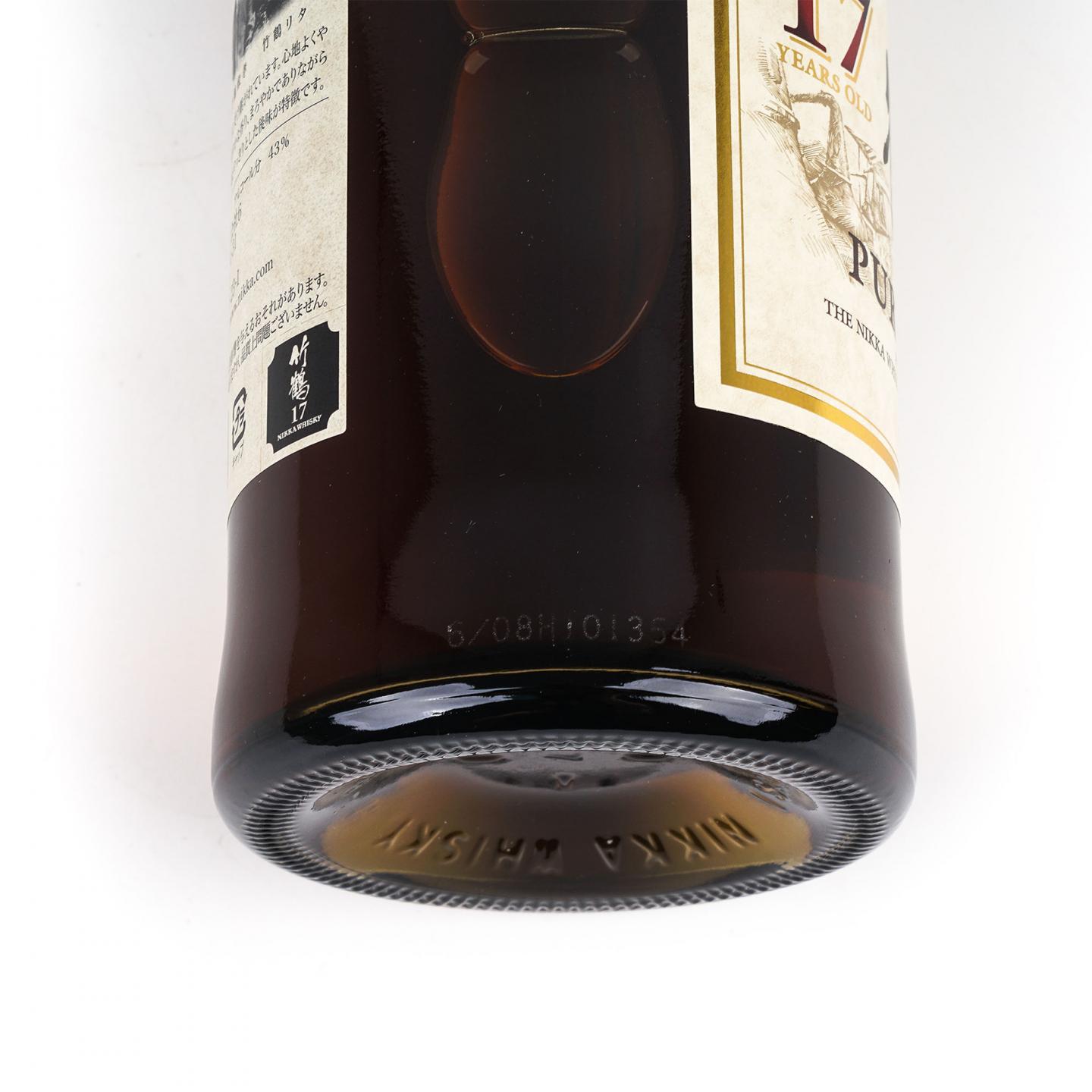 竹鹤 17年 Pure Malt 700ML