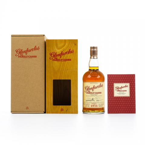 Glenfarclas 格兰花格 1975-2015 家族桶#1185