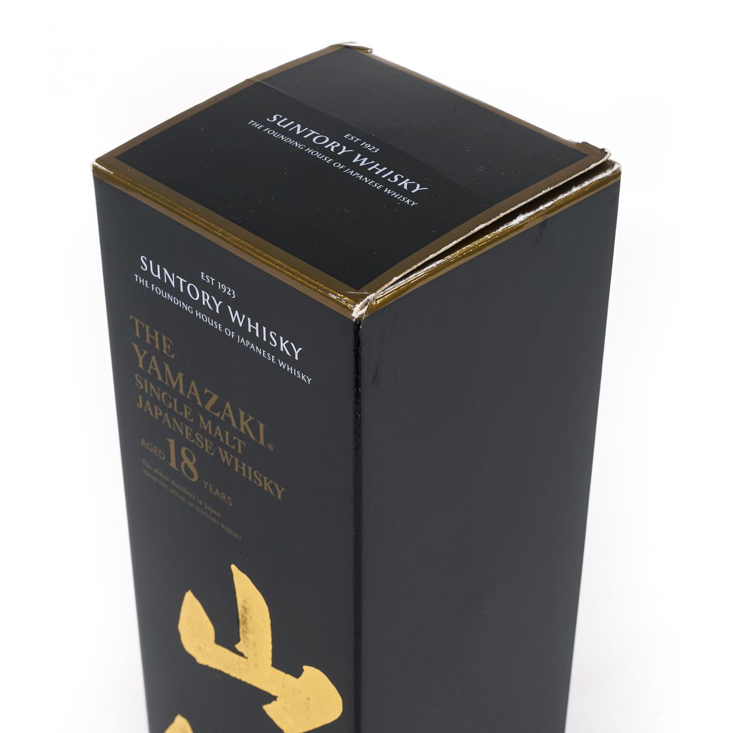 山崎 18年 黑标金字 750ml