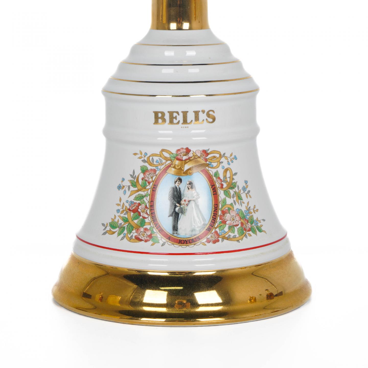Bell’s 金铃 欢乐婚礼纪念版 调和威士忌 750ml