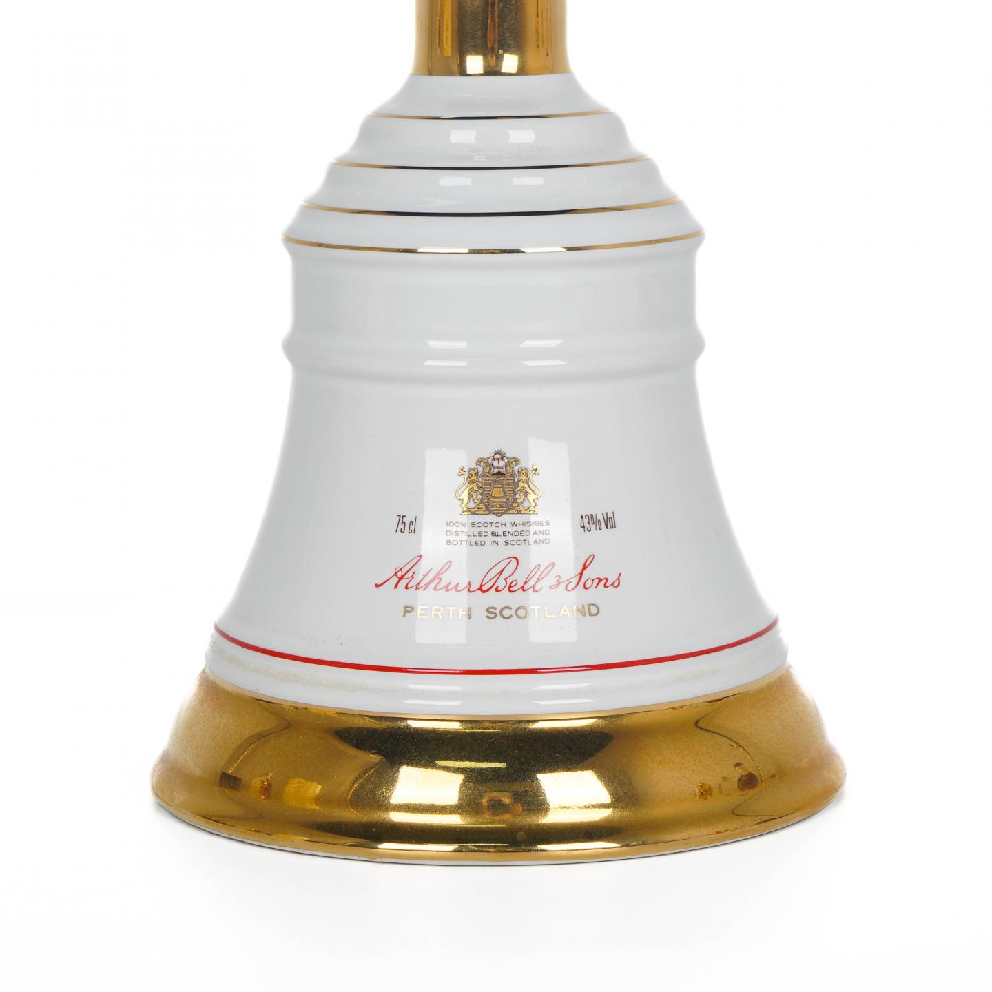 Bell’s 金铃 欢乐婚礼纪念版 调和威士忌 750ml