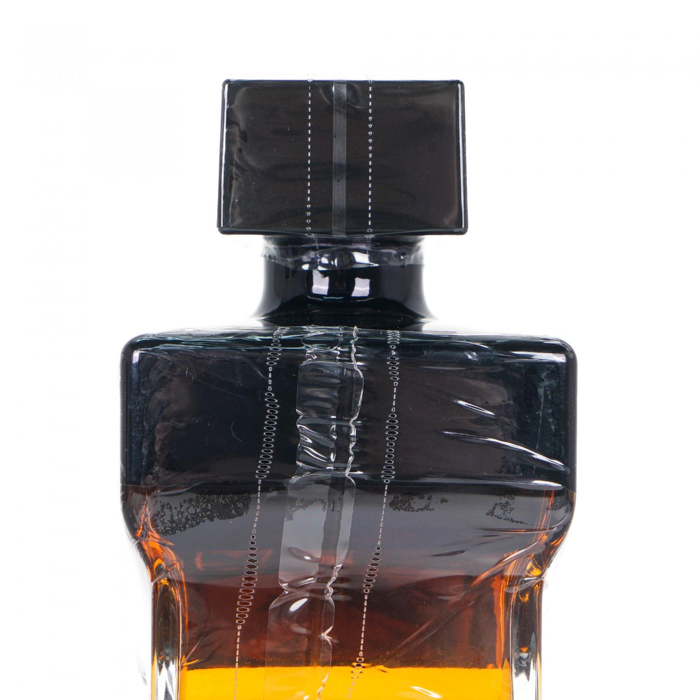 Johnnie Walker 黑方 The Director’s Cut 《银翼杀手2049》 750ml