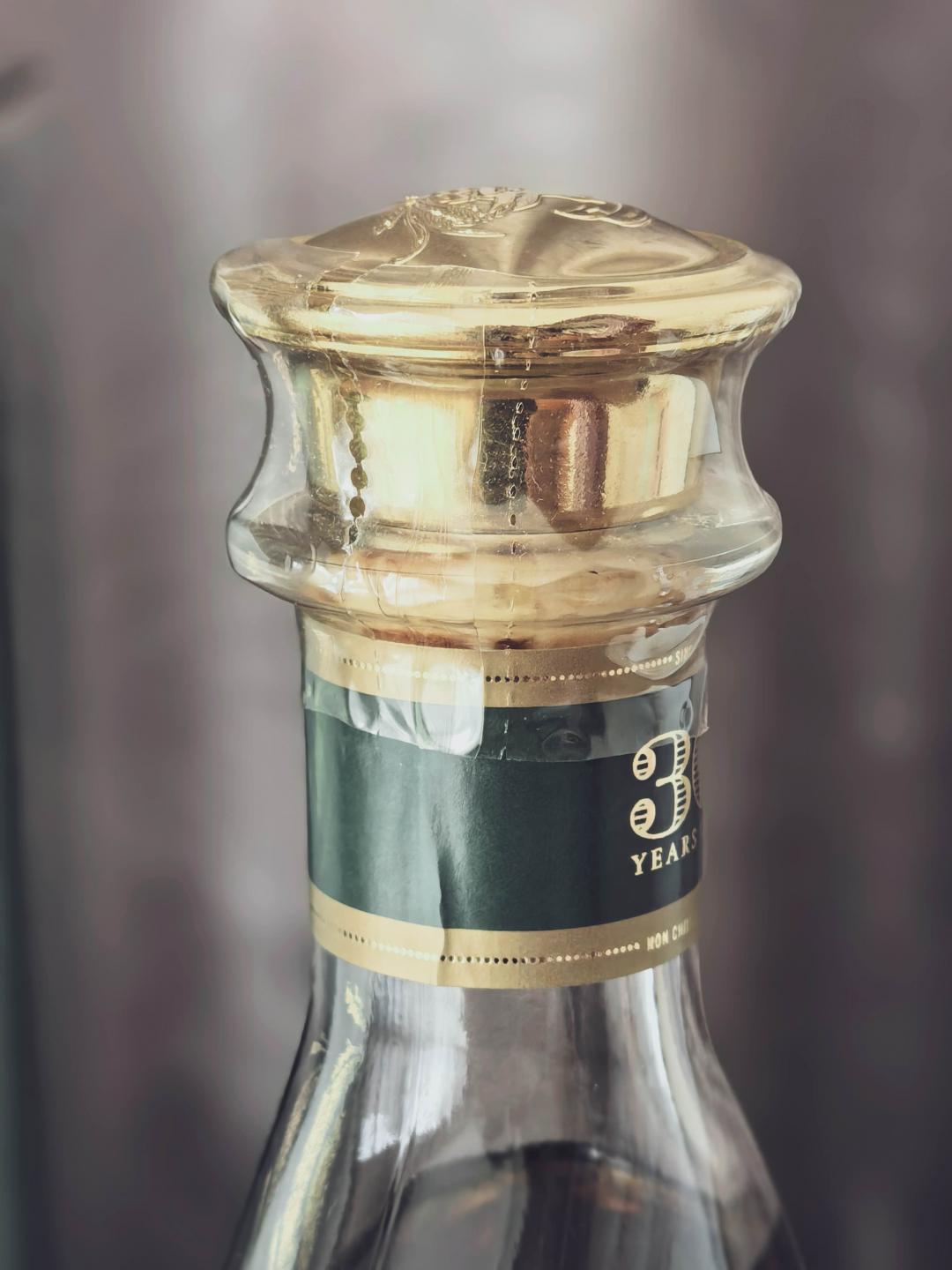 Glenglassaugh 格兰格拉索 30年水滴瓶 比利沃克签名版