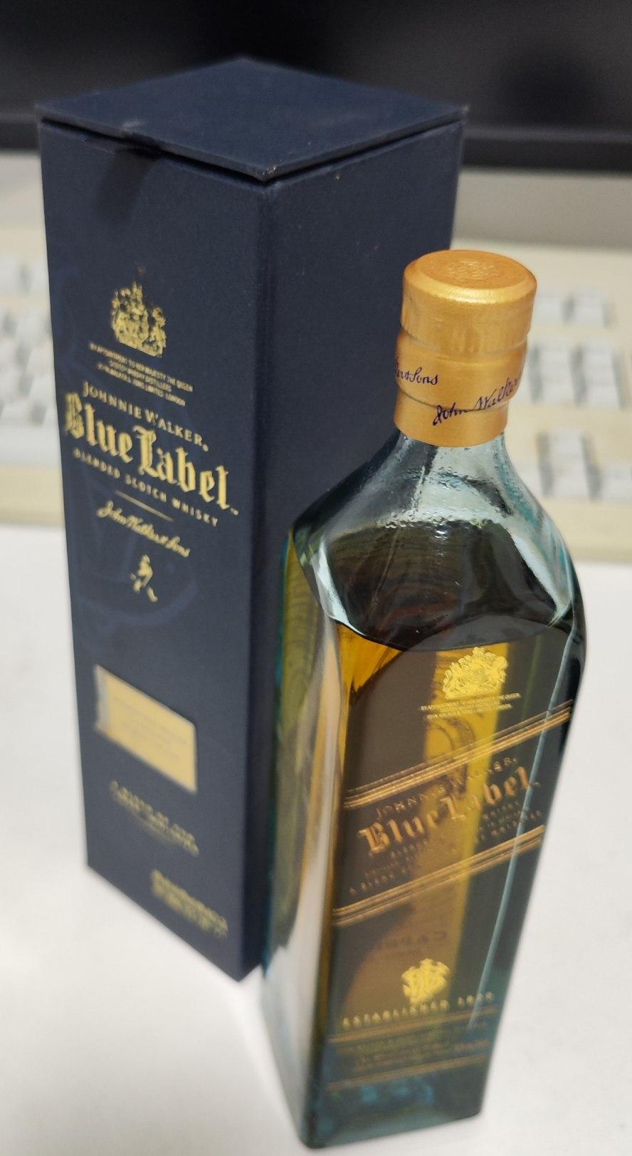 尊尼获加小蓝牌摩羯座