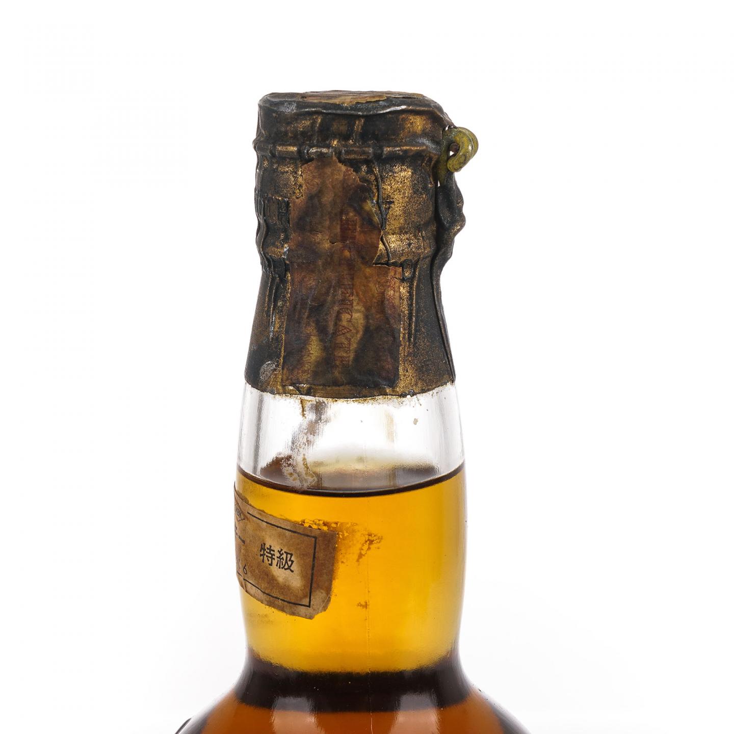 White Horse 白马 60-70年代初 调和 弹弓头 760ml