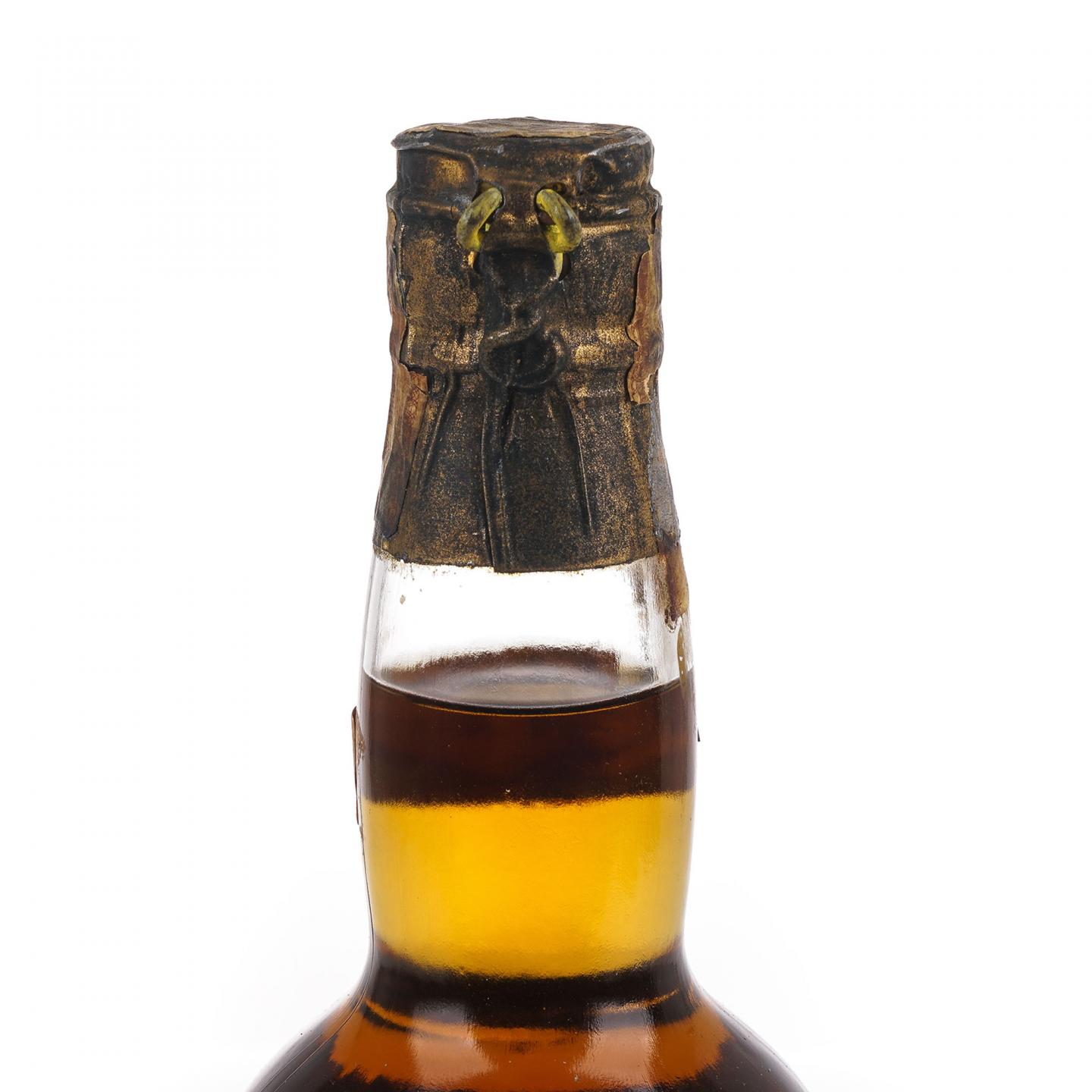 White Horse 白马 60-70年代初 调和 弹弓头 760ml