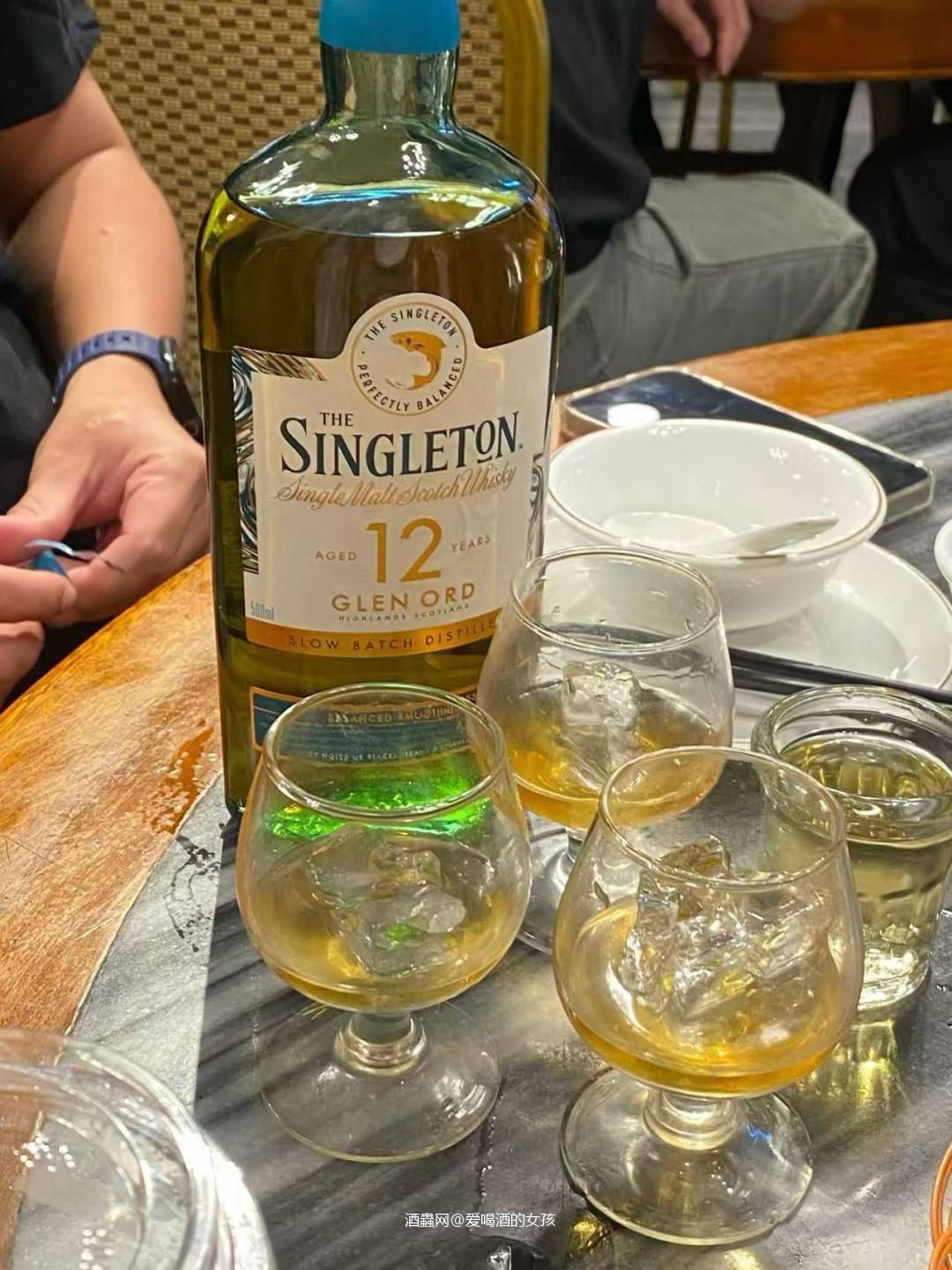 兄弟姐妹们约起干杯