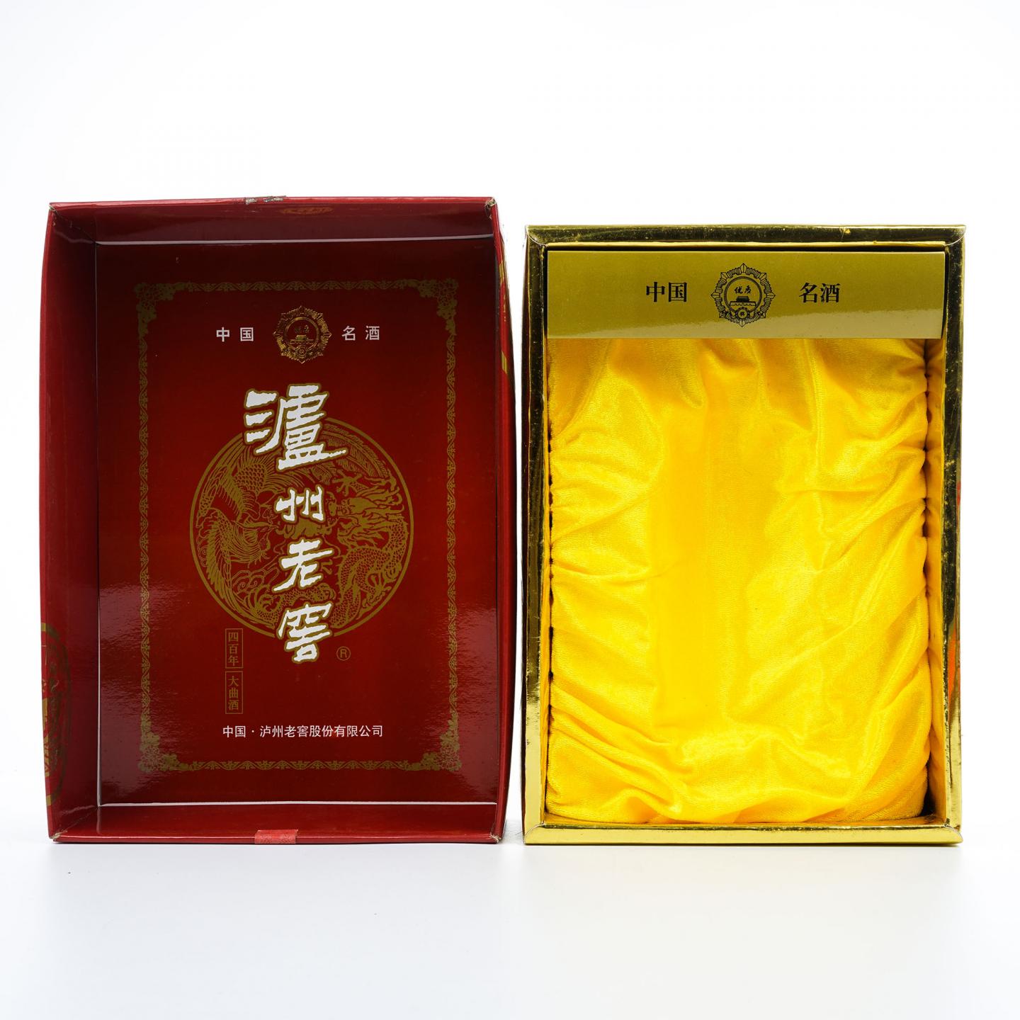 泸州老窖·2001年 大曲 浓香型 紫砂装 52度