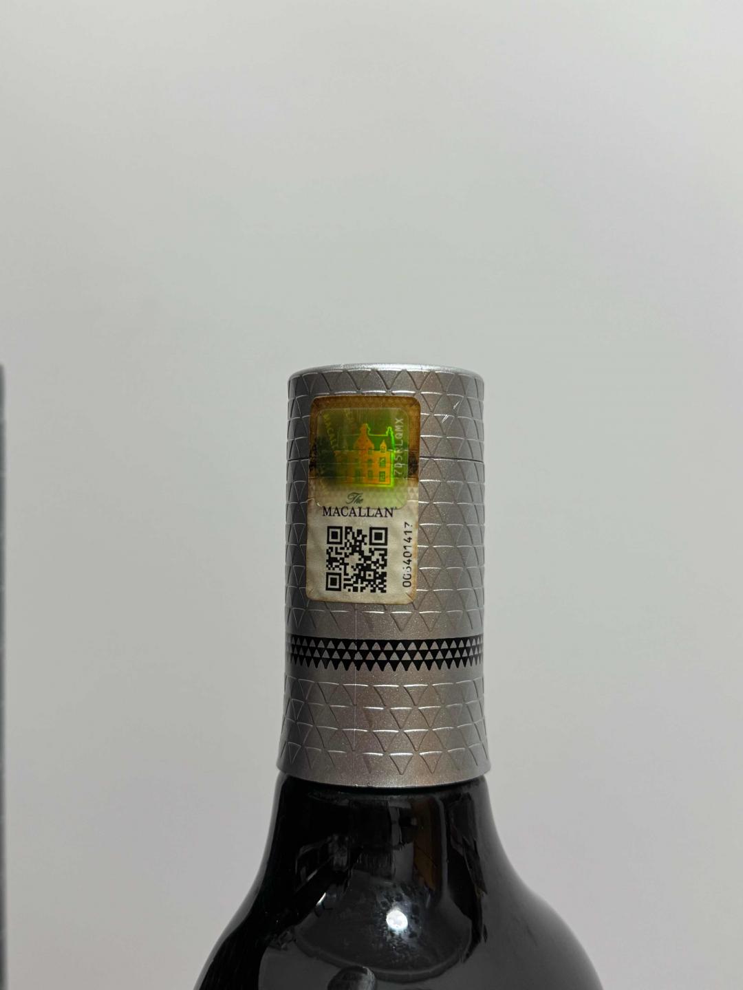 麦卡伦御黑 限定版本 集邮收藏必备