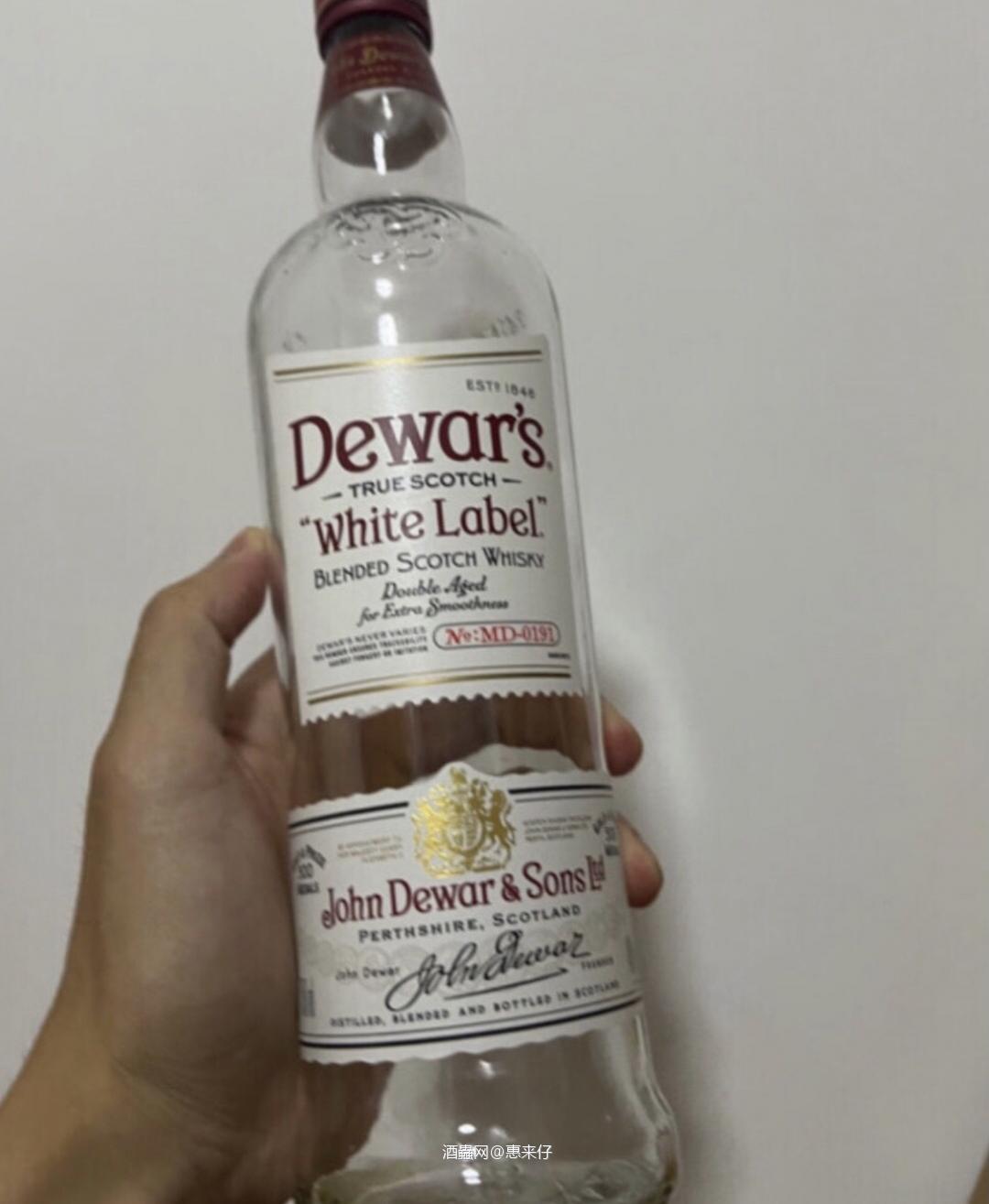 又清瓶一支威士忌