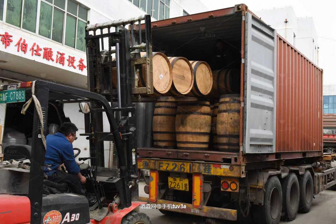 鉴赏一下，带认证的雪莉桶250L