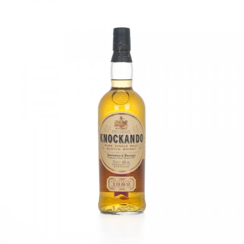 Knockando 洛坎多 1982-1996 皇室徽标