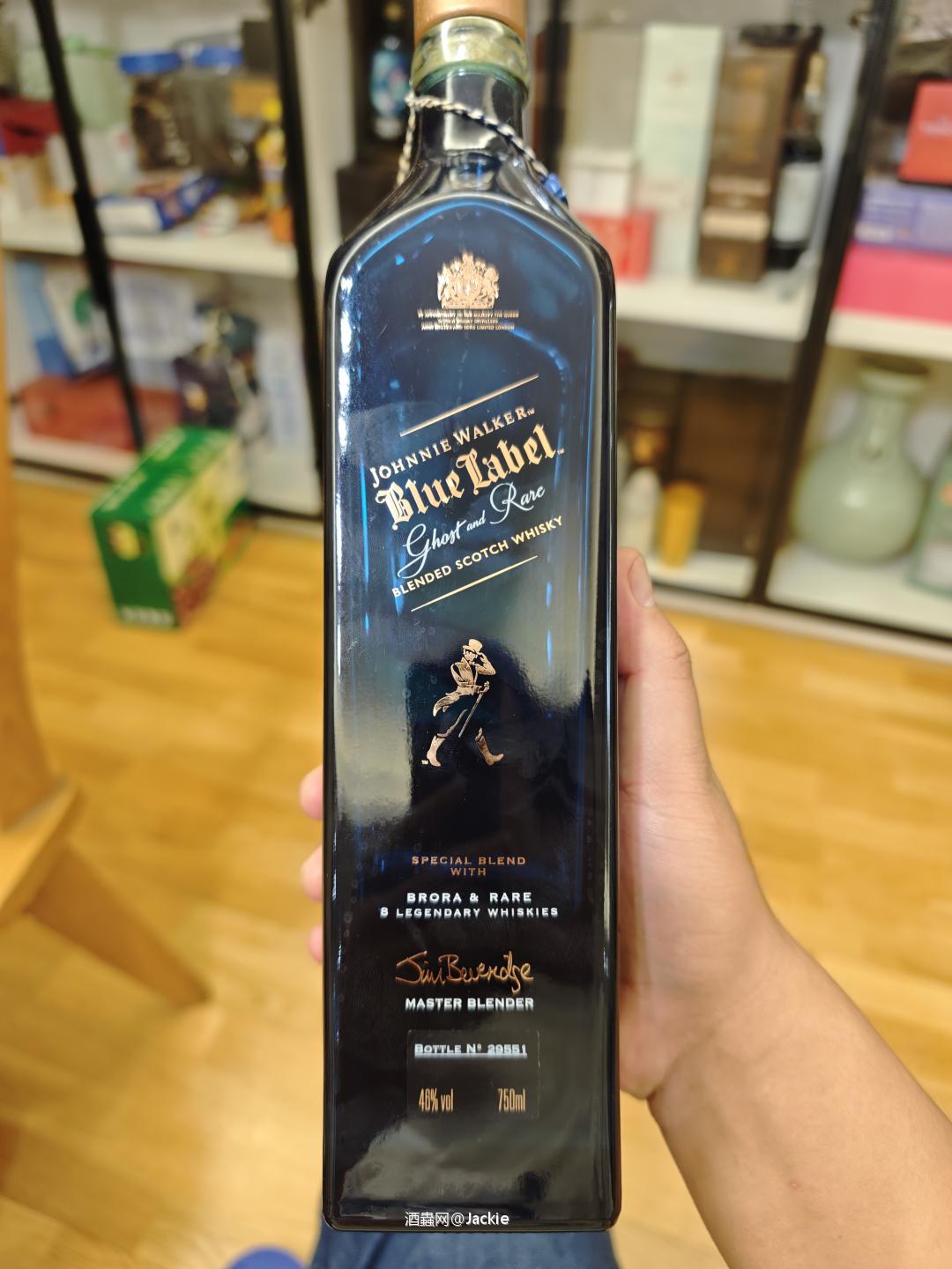 蓝牌大猫还蛮好喝的