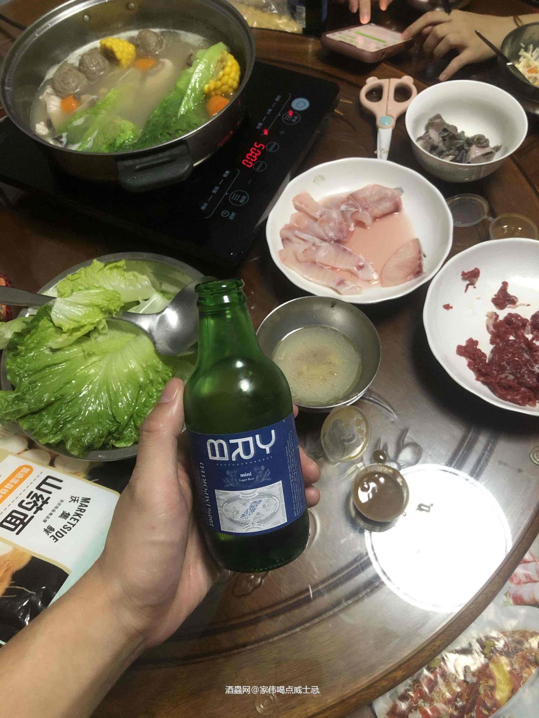 打火锅一边喝点酒舒服了