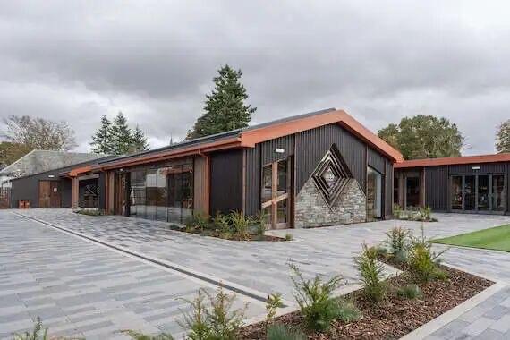 威资讯—罗曼湖新厂开业