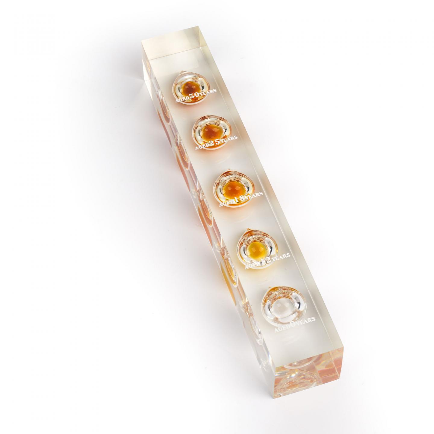 山崎 威士忌展示摆件 含50 25 18 12 0年酒液