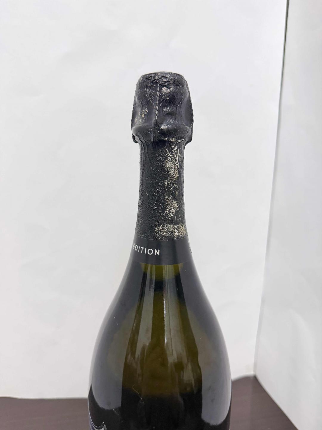 唐培里侬 2009年份 tokujin yoshioka 限量版