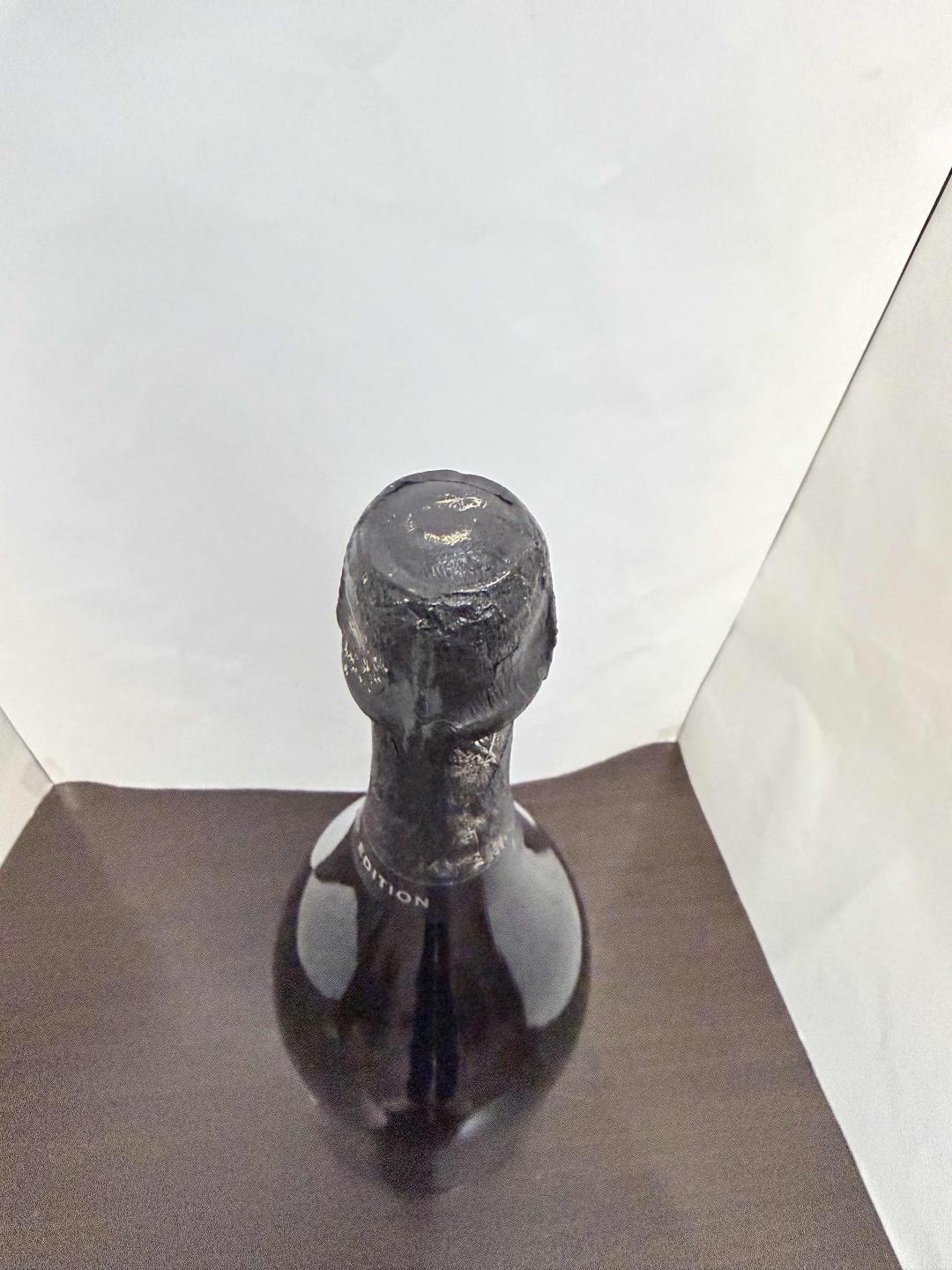 唐培里侬 2009年份 tokujin yoshioka 限量版