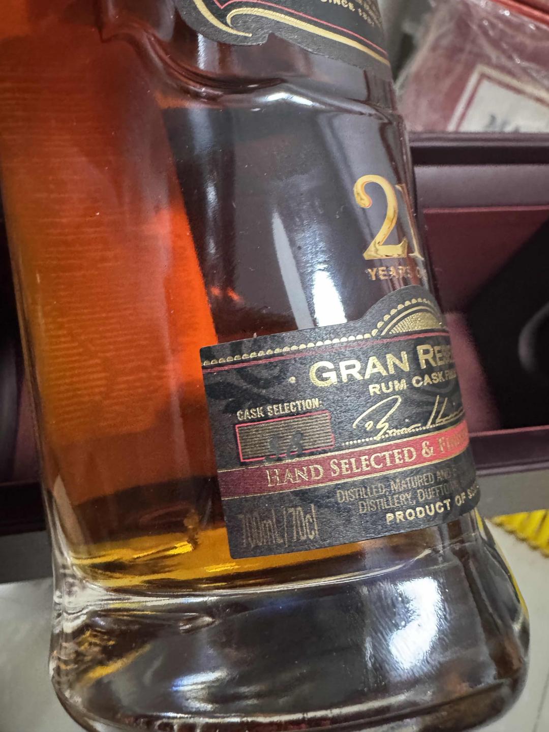 格兰菲迪21年 姥姥版本 43.2度 皮盒