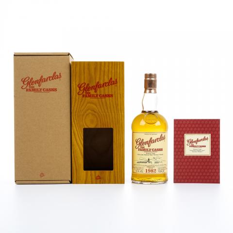 Glenfarclas 格兰花格 1982-2017 家族桶 雪莉桶#2215