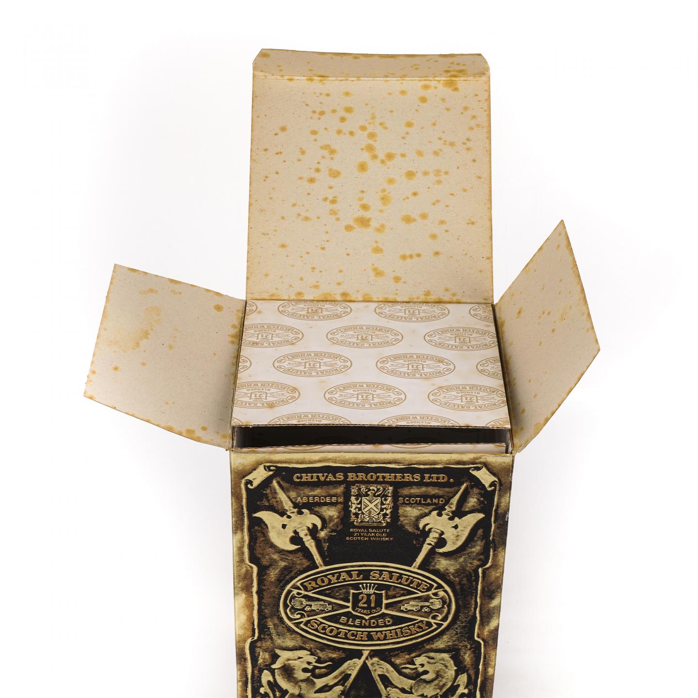 Royal Salute 皇家礼炮 21年 调和 Red 陶瓷瓶 750ml